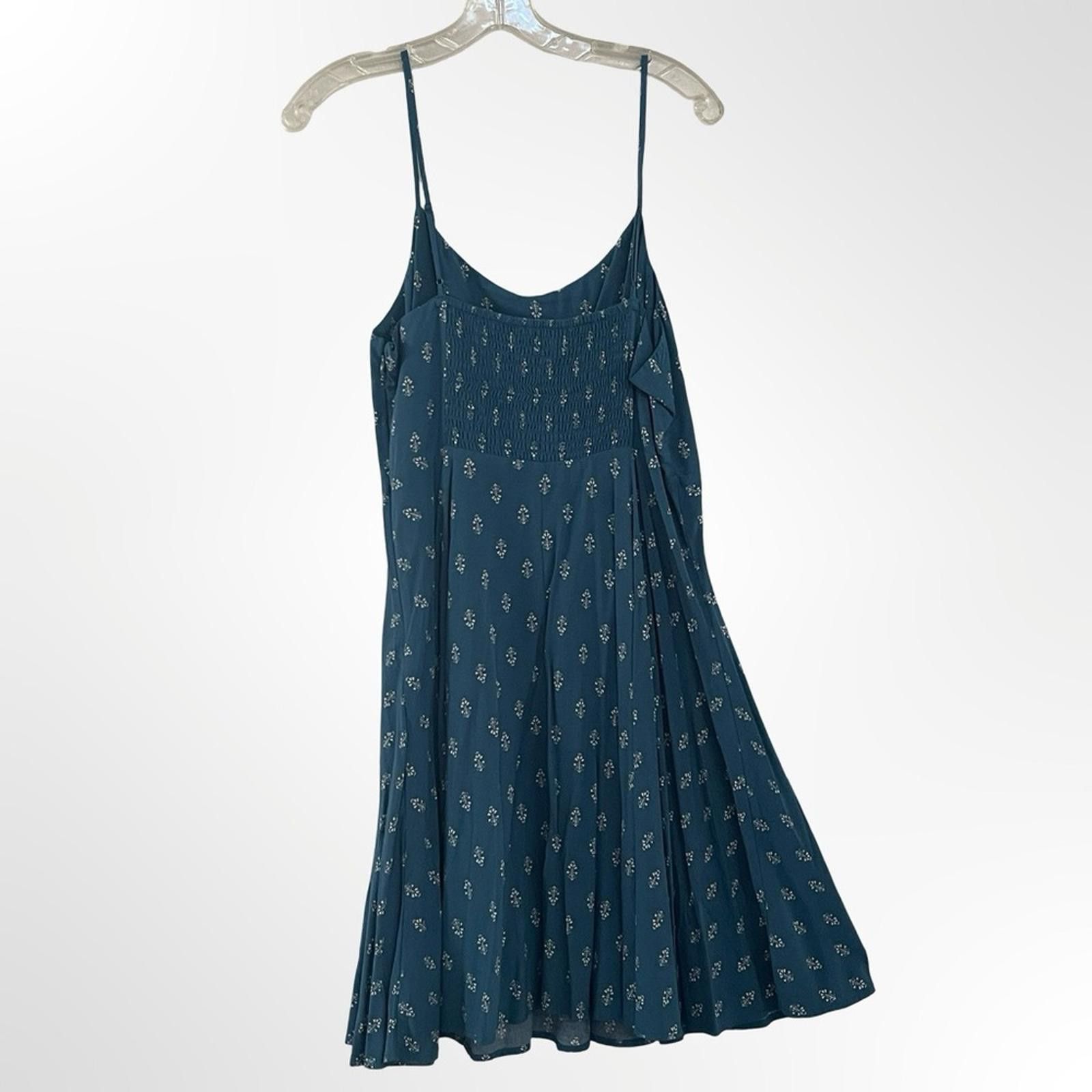 Old Navy Old Navy Teal Blue Printed Smocked Top Size L / US 10 / IT 46 - 3 Thumbnail