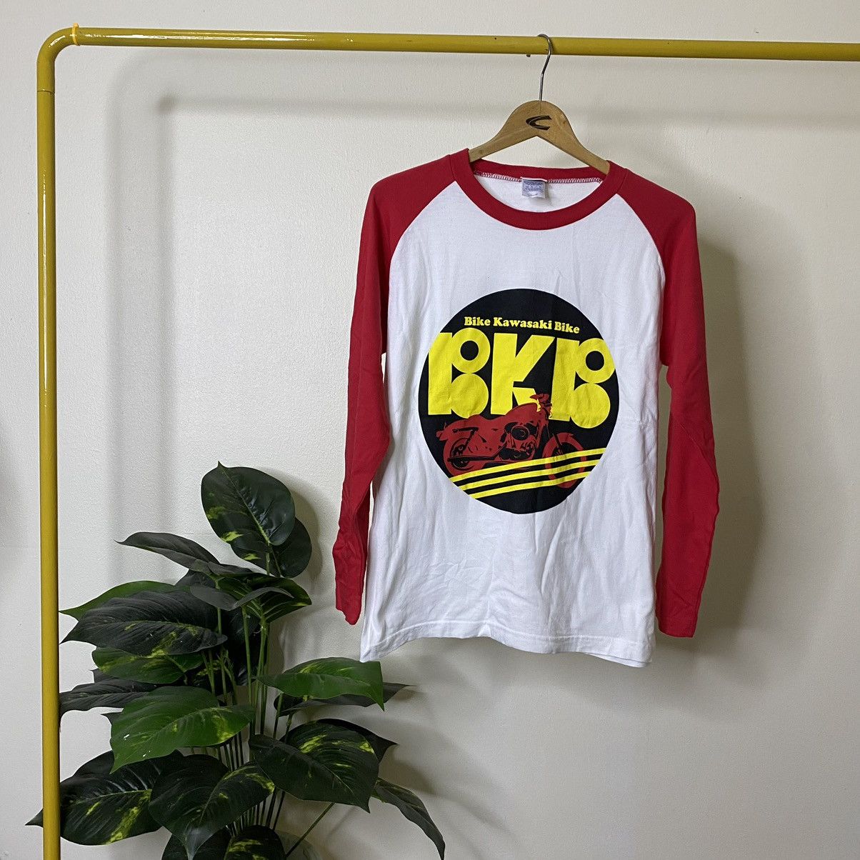 Japanese Brand × Vintage BKB Bike Kawasaki Bike Motorcycle Promo Raglan T Shirt Size US S / EU 44-46 / 1 - 1 Thumbnail