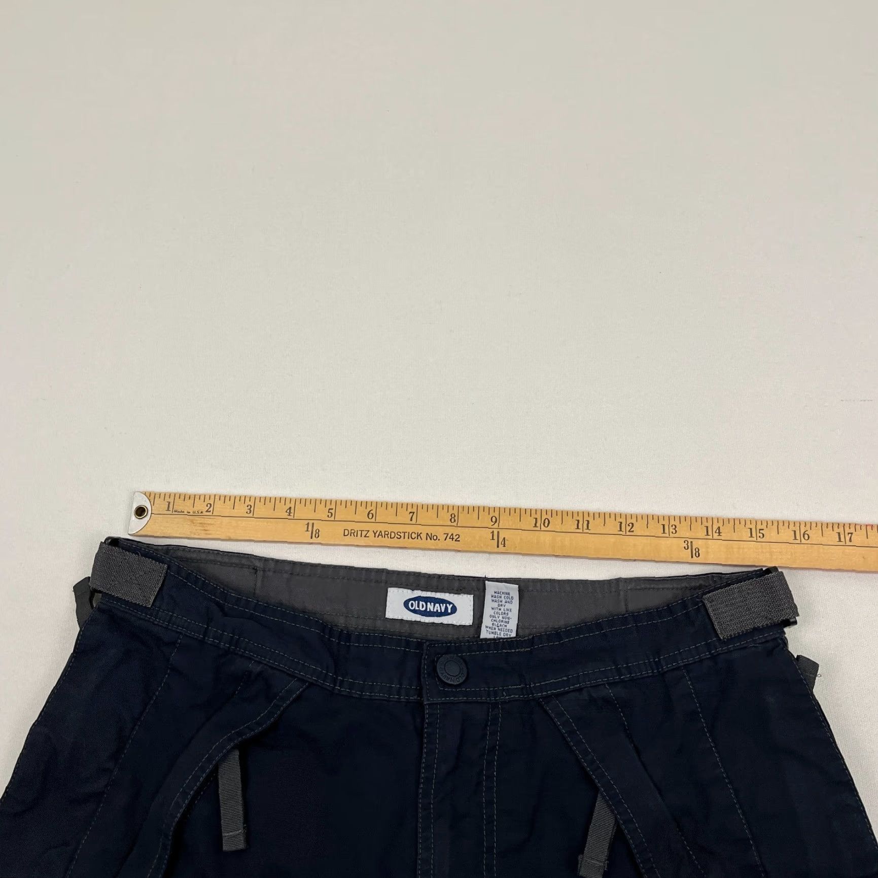 Vintage VINTAGE Old Navy Pants Mens 31 x 30 Dark Blue Gray Wide Skater Grunge Utility Cargo Size US 31 - 6 Thumbnail