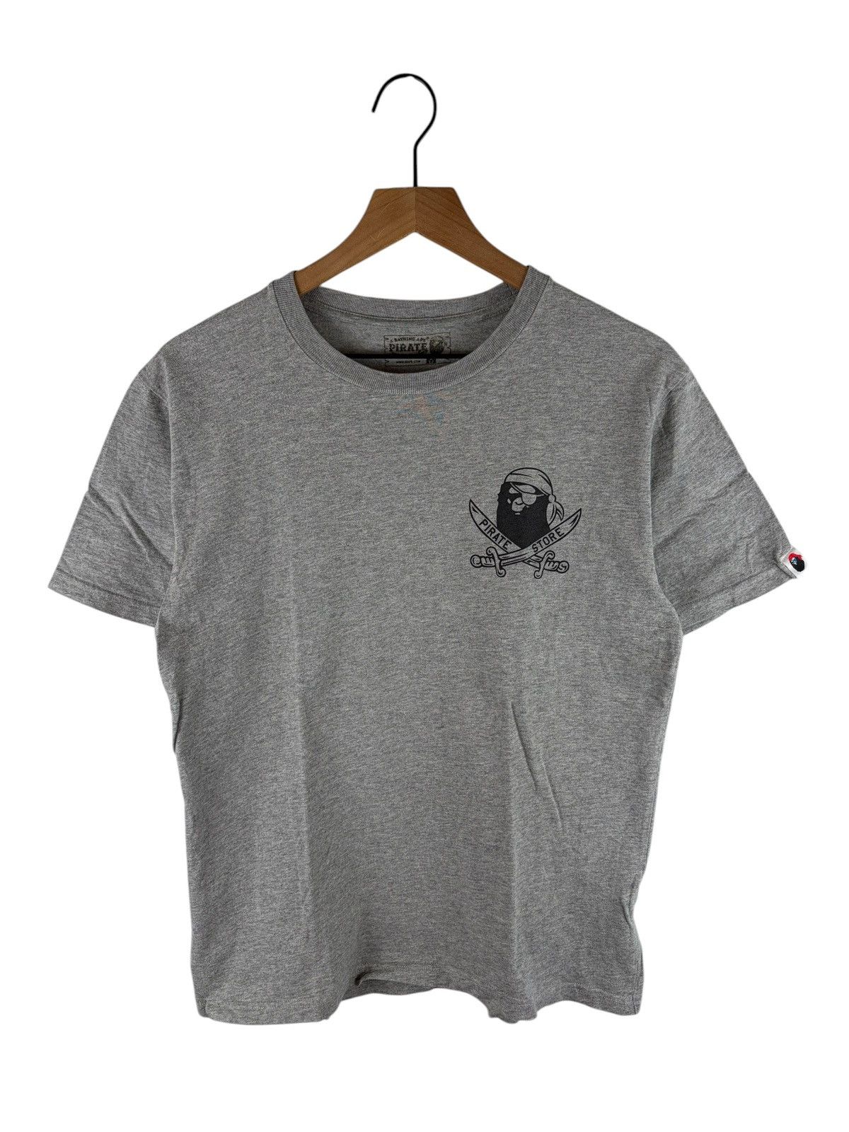 Bape Bape Pirates Logo Print Tee Size US M / EU 48-50 / 2 - 3 Thumbnail