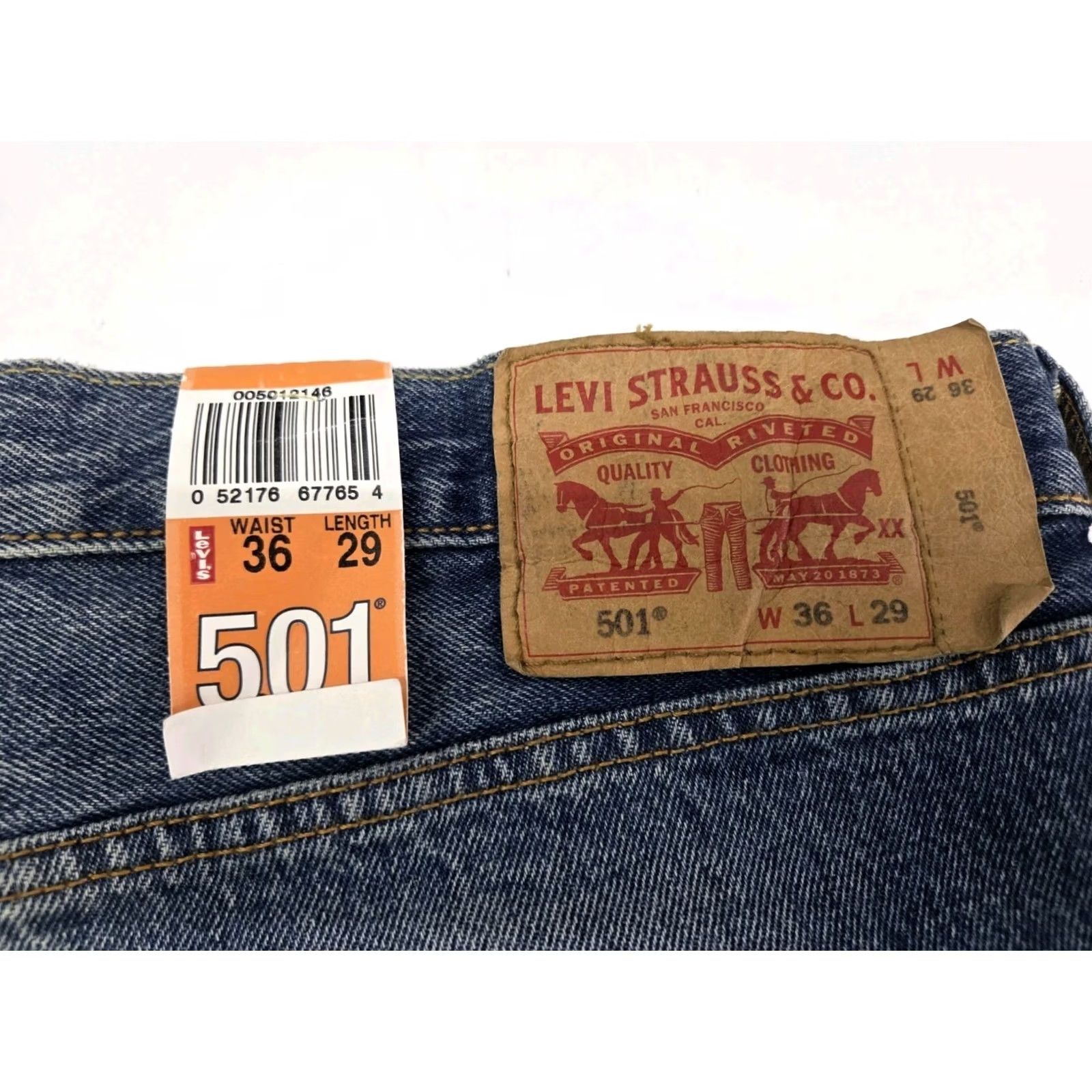 Levi's NWT Levi's Levi'S 501 Jeans Mens 36 Distressed Denim Button Regular 29in Inseam Blue 5-Pocket Pattern Solid Modern Vintage Style Straight Size US 36 / EU 52 - 5 Thumbnail