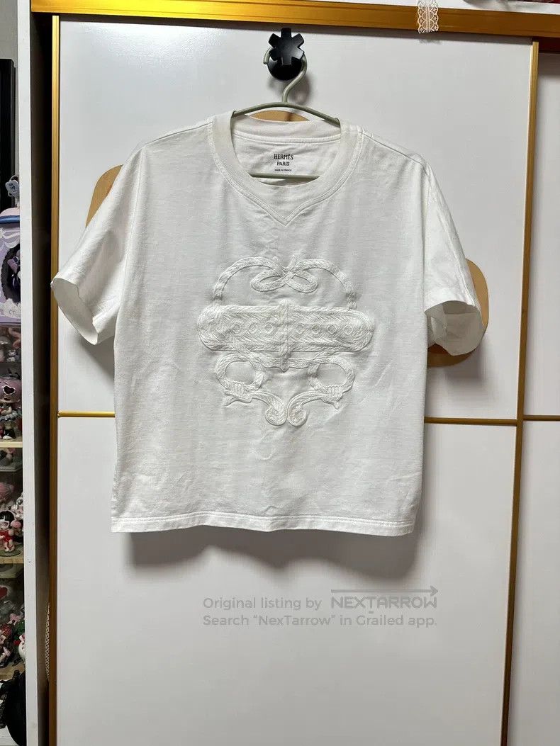 Hermes Hermes White V-neck embroidered short sleeve T-shirt Size XXS / US 00 / IT 34 - 1 Thumbnail