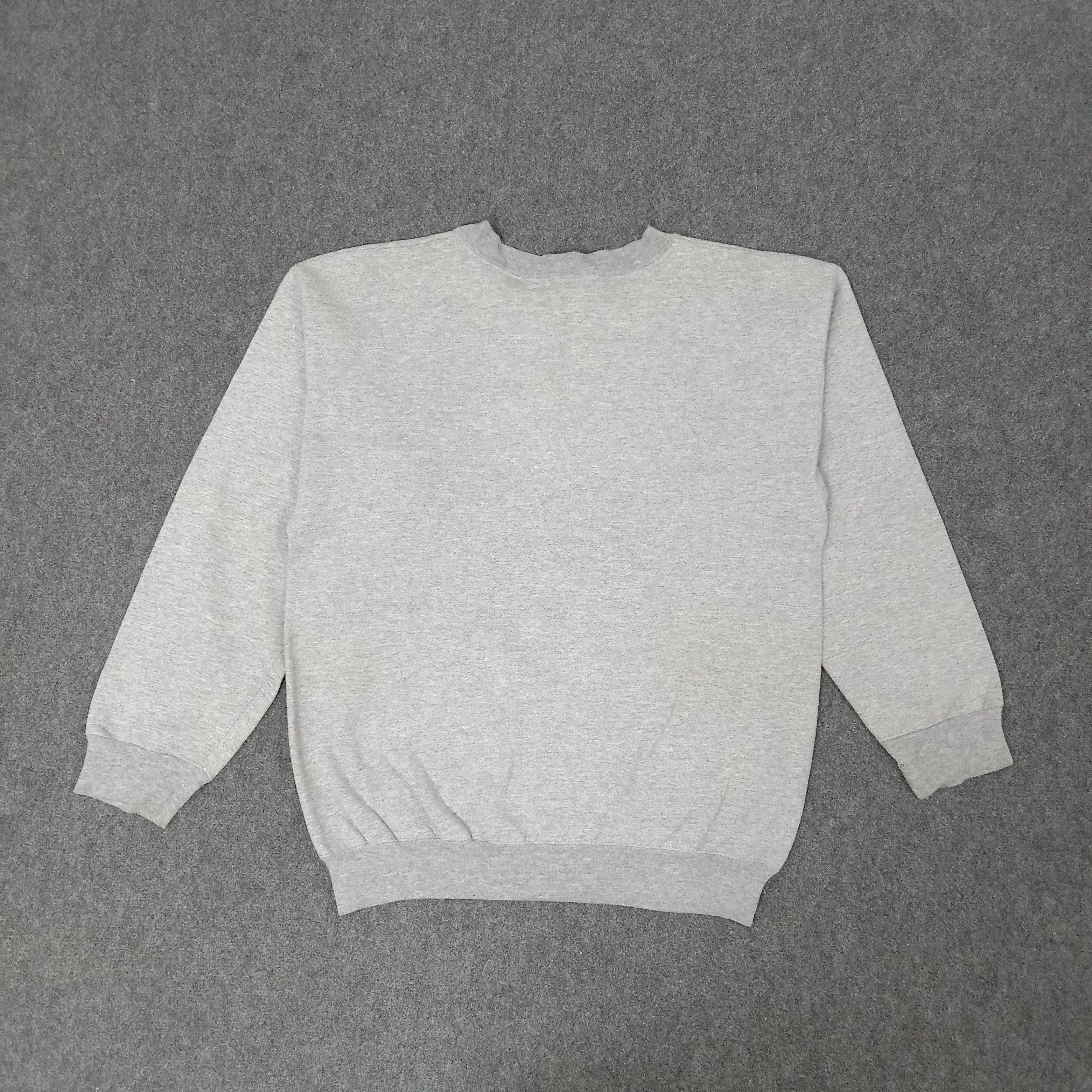 Disney × Mickey Mouse × Vintage Mickey Mouse Tokyo Disneyland Promo Sweatshirt Size US M / EU 48-50 / 2 - 5 Thumbnail