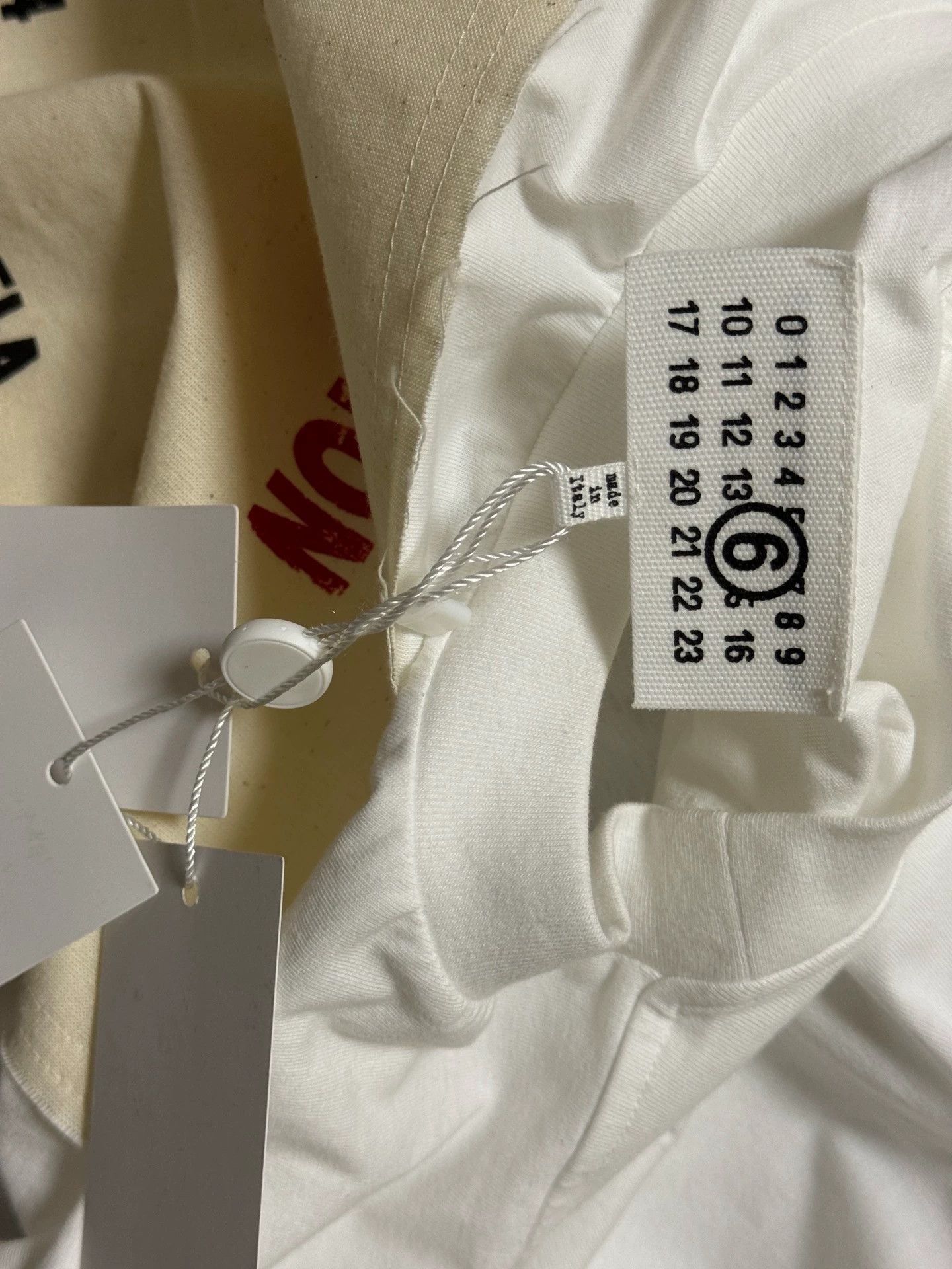 Maison Margiela MM6•Maison Margiela. Mm6 •Maison Margiela Vintage applique Size US M / EU 48-50 / 2 - 4 Thumbnail