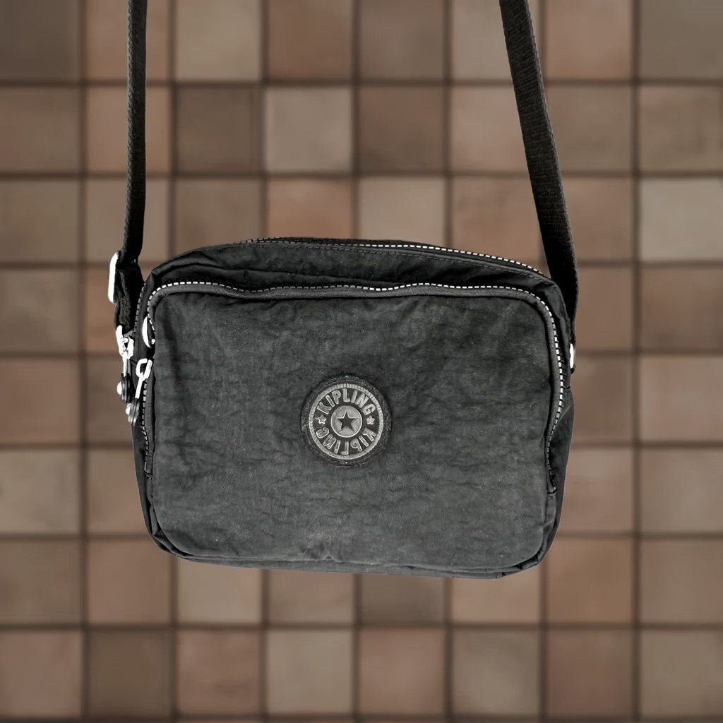Vintage Kipling Crossbody Bag Annabelle Double Zip Light Nylon Black 11” By 8” Size ONE SIZE - 1 Thumbnail