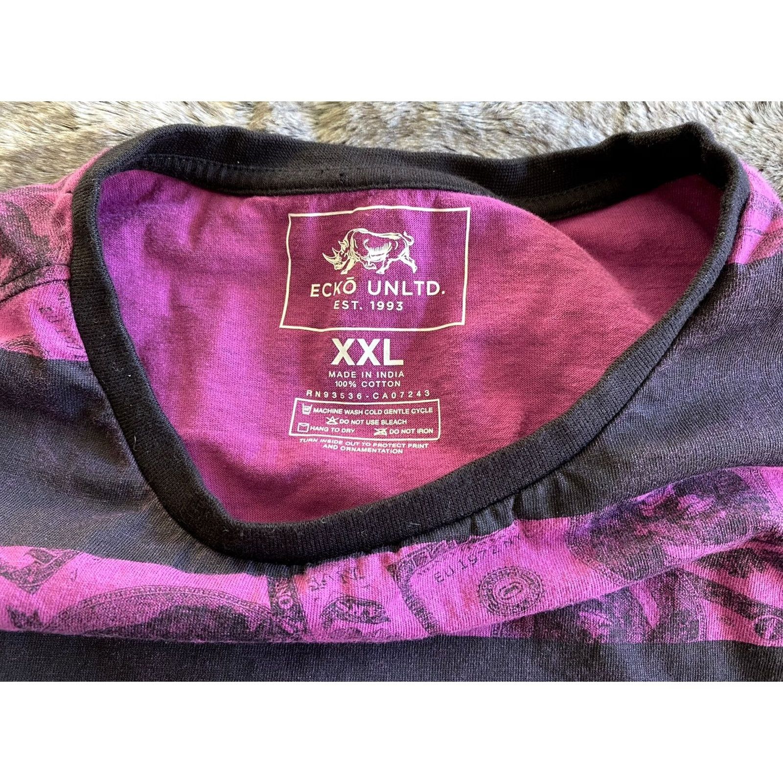 Vintage Echo Unlimited Money Shirt Men’s 2XL Purple/Black Front Pocket T-Shirt Mens XXL Black Money Pocket Echo Unlimited Money Shirt Size US XXL / EU 58 / 5 - 4 Thumbnail