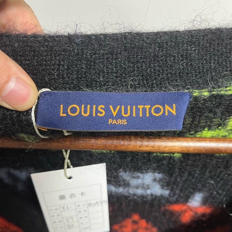 Louis Vuitton Louis Vuitton Seahorse Hair Cardigan sweater 2504-Nextarrow Size US XL / EU 56 / 4 - 3 Thumbnail