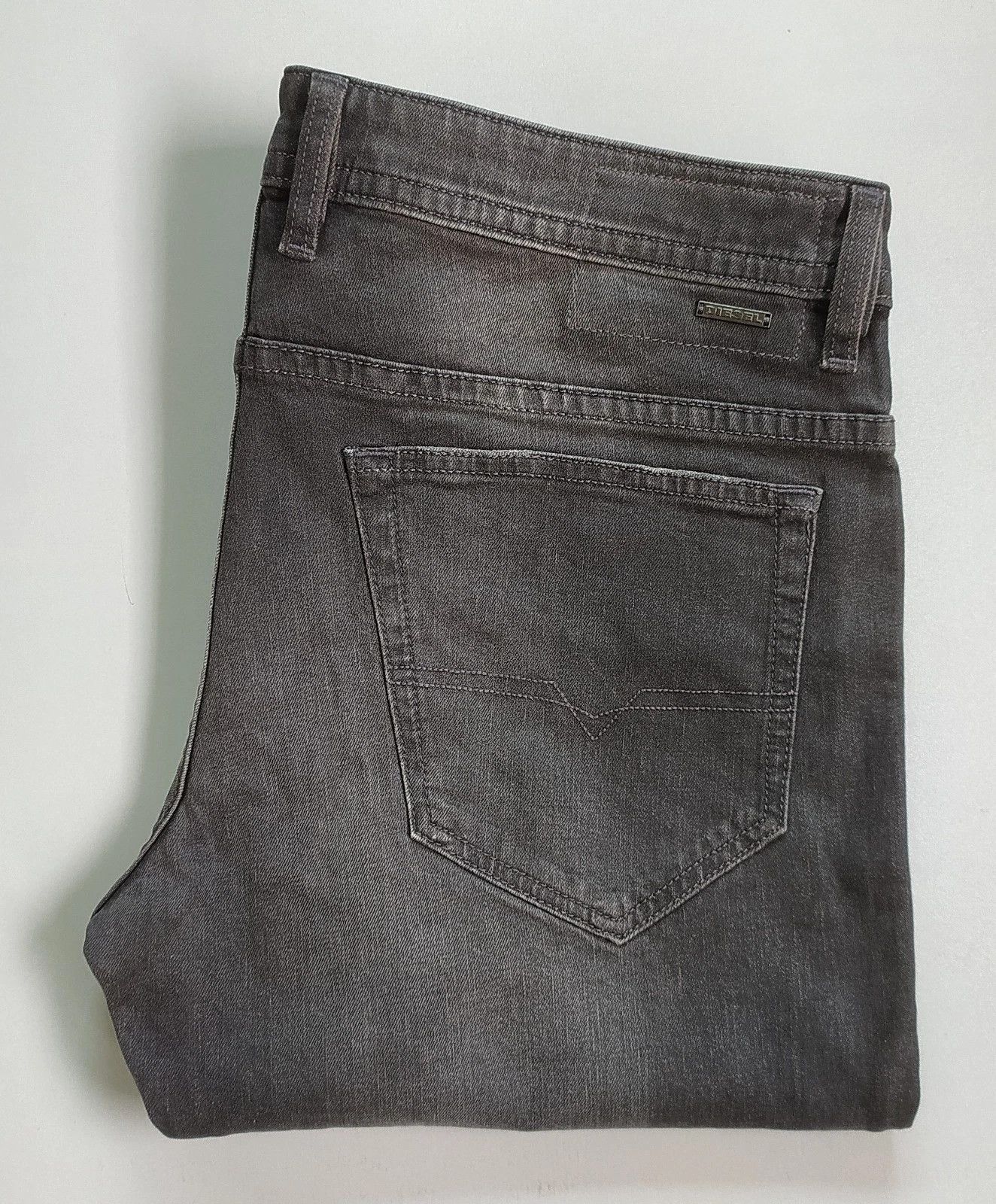 Diesel Diesel THOMMER-C L.32 MENS JEANS T/9799 Size US 36 / EU 52 - 1 Thumbnail