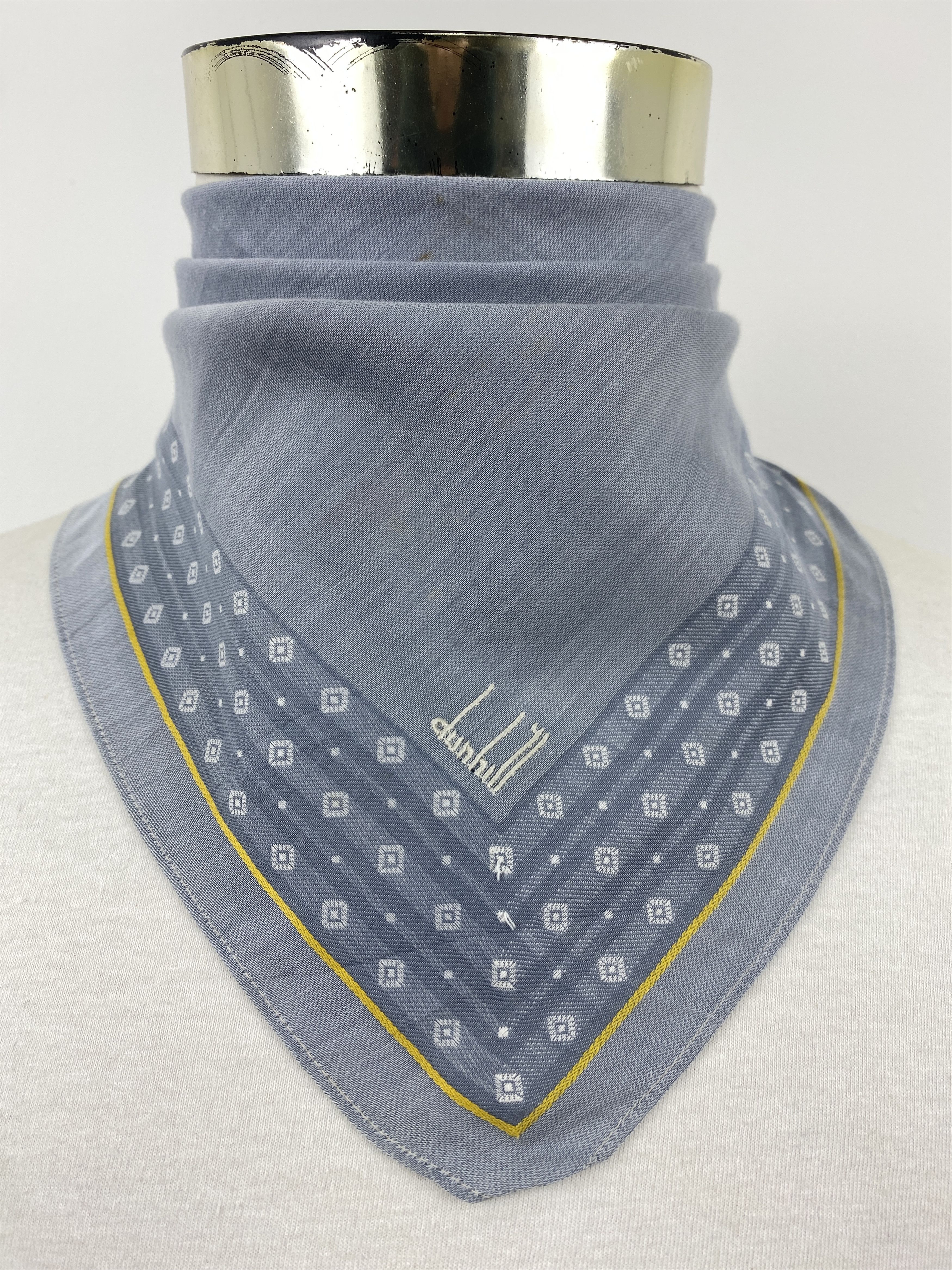 Alfred Dunhill Dunhill Handkerchief / Bandana / Neckerchief HKC0786 Size ONE SIZE - 2 Thumbnail