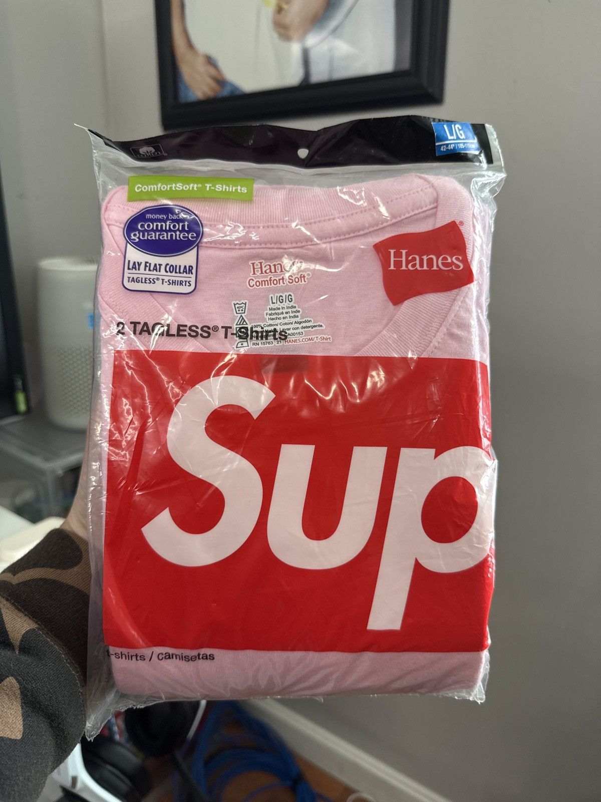 Supreme Supreme x Hanes ComfortSoft 2-Pack T-Shirts Size US L / EU 52-54 / 3 - 1 Thumbnail