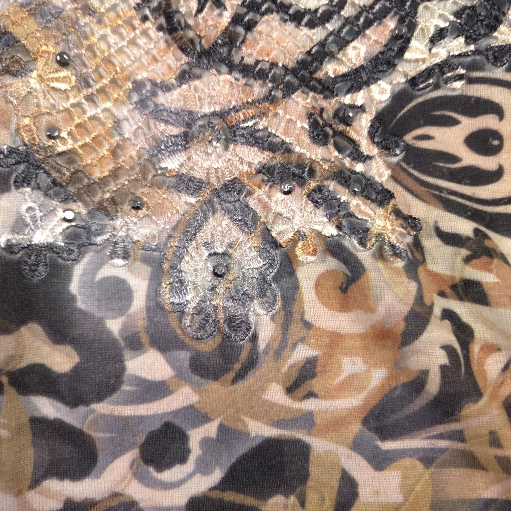 Vintage VINTAGE One World Shirt Womens Medium Brown Gold Animal Print Embroidered Sequin Boho Top Size M / US 6-8 / IT 42-44 - 5 Thumbnail
