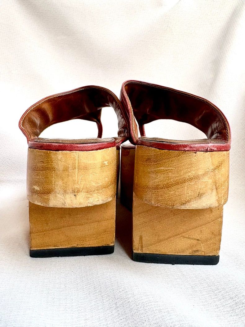 Vivienne Westwood Vivienne Westwood Middle-aged red wooden clogs and rocking Size US 7.5 / IT 37.5 - 6 Thumbnail