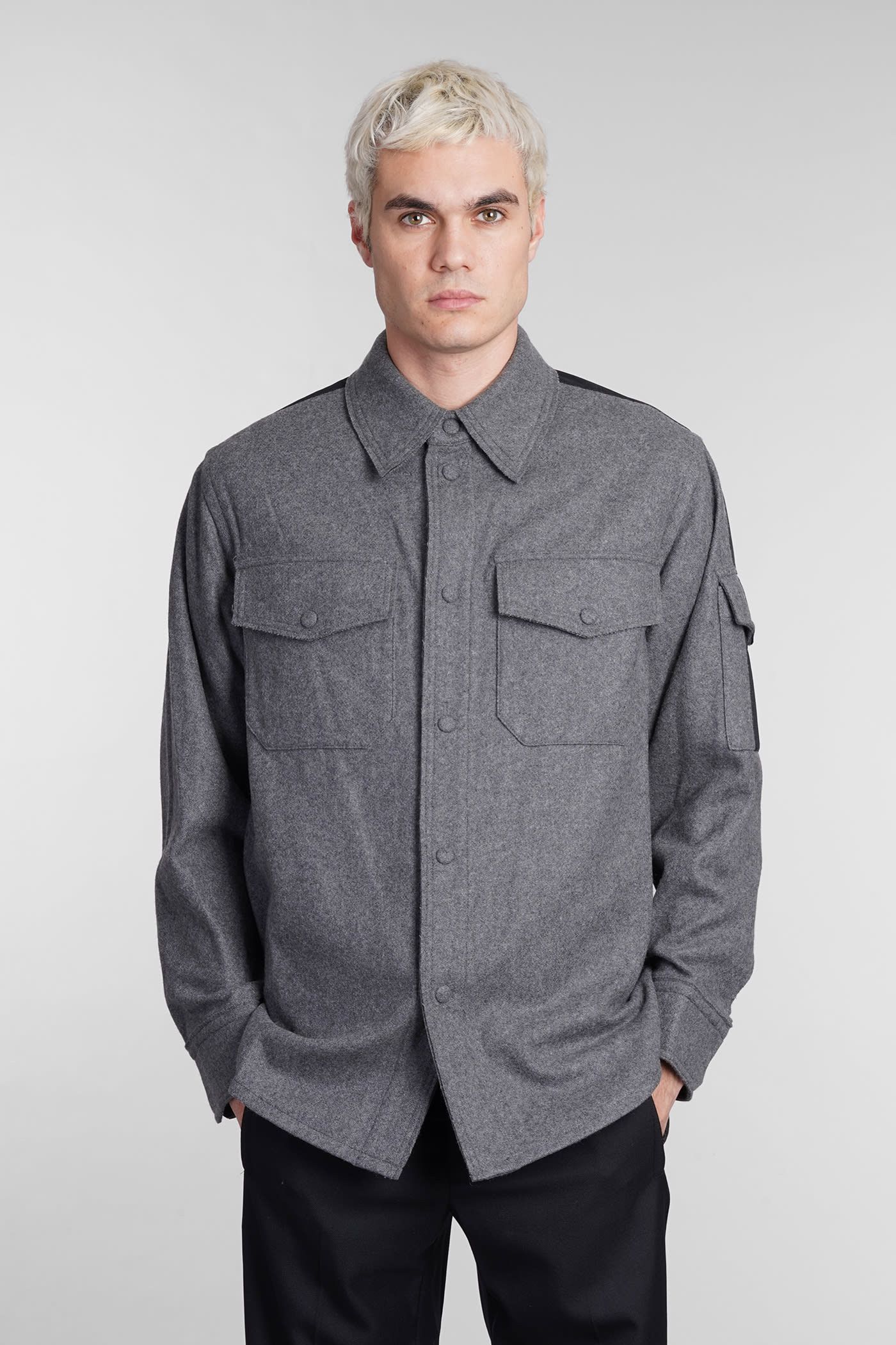 o1c11t2y0823 Flannel Shirt in Grey