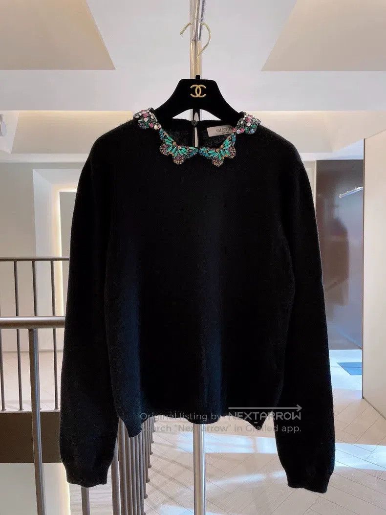 Valentino Valentino Crew neck, doll neck, butterfly neck, cashmere s Size S / US 4 / IT 40 - 1 Thumbnail