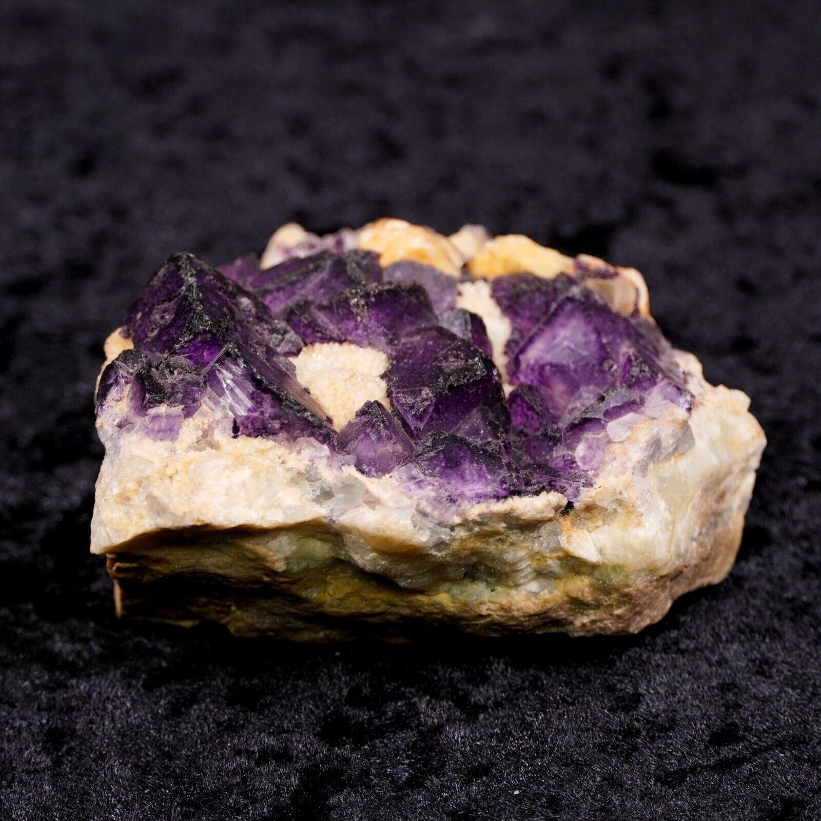 Other Large Purple Flourite Crystal Cluster 3.5" Healing Gemstone Size ONE SIZE - 5 Thumbnail