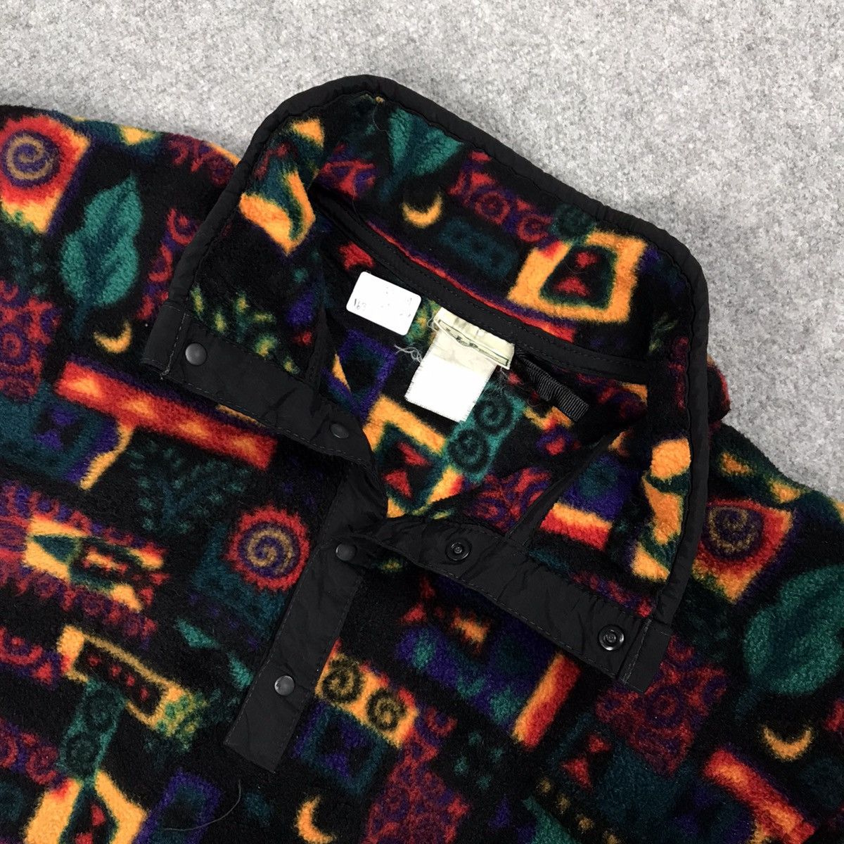L.L. Bean 🔥L.L BEAN MULTI COLOUR FLEECE JACKET Size US M / EU 48-50 / 2 - 9 Thumbnail