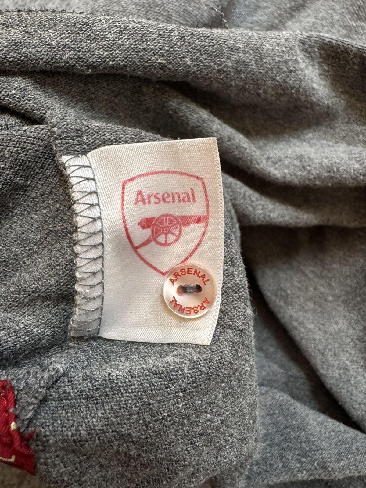 Other Vintage polos Arsenal soccer football rare gunners Size US M / EU 48-50 / 2 - 7 Thumbnail