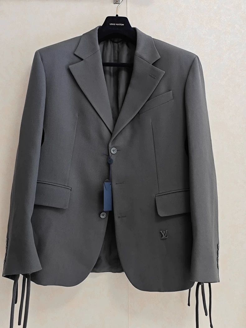 Louis Vuitton 23 SS Cutout Drawstring Tie Grey Suit 2501-Ne