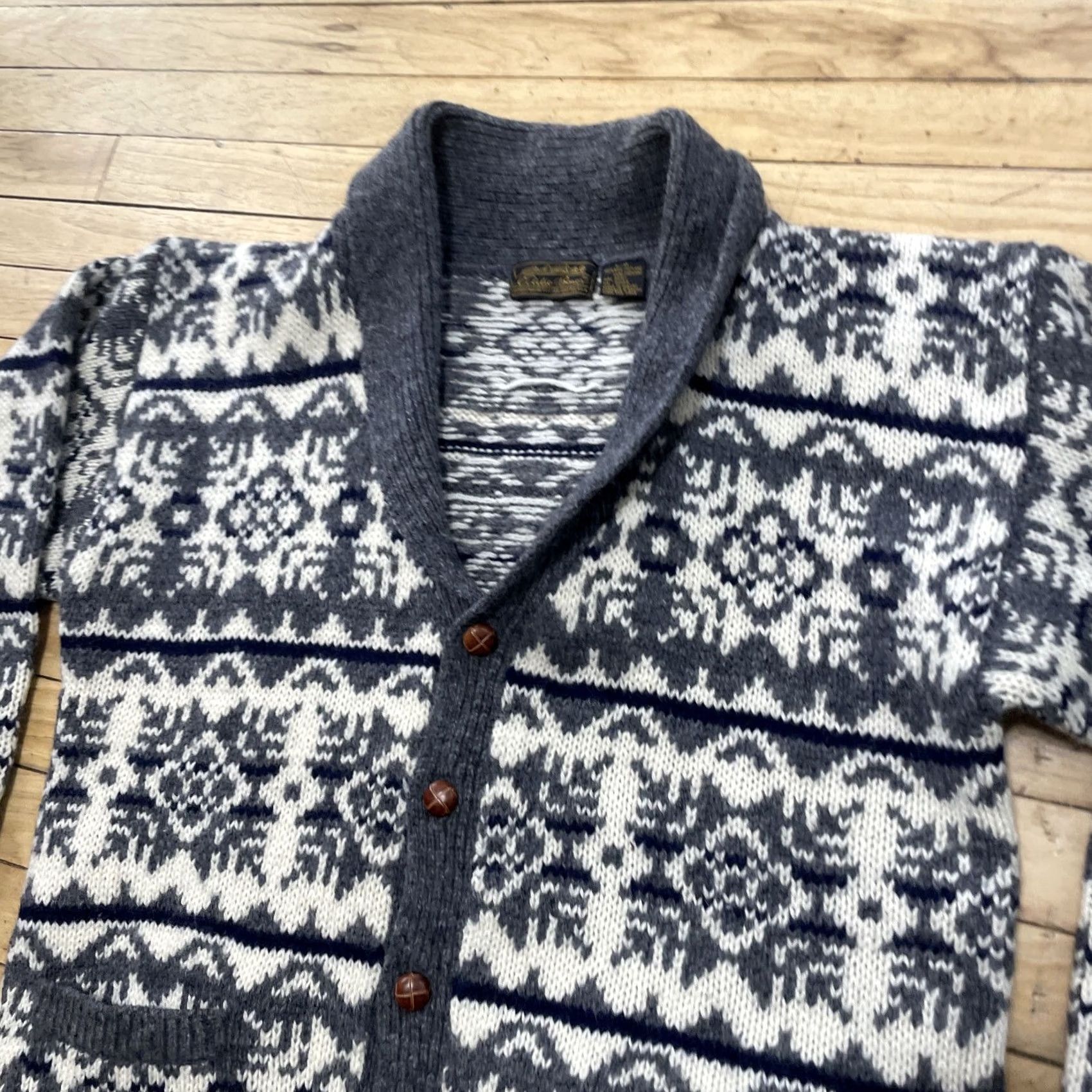 Eddie Bauer VINTAGE Eddie Bauer Cardigan Men L Wool Geometric Knit Crew Neck Blue Gray Capsule 80s 90s Nordic Pattern Christmas Holiday Americana Rustic Size US L / EU 52-54 / 3 - 4 Thumbnail
