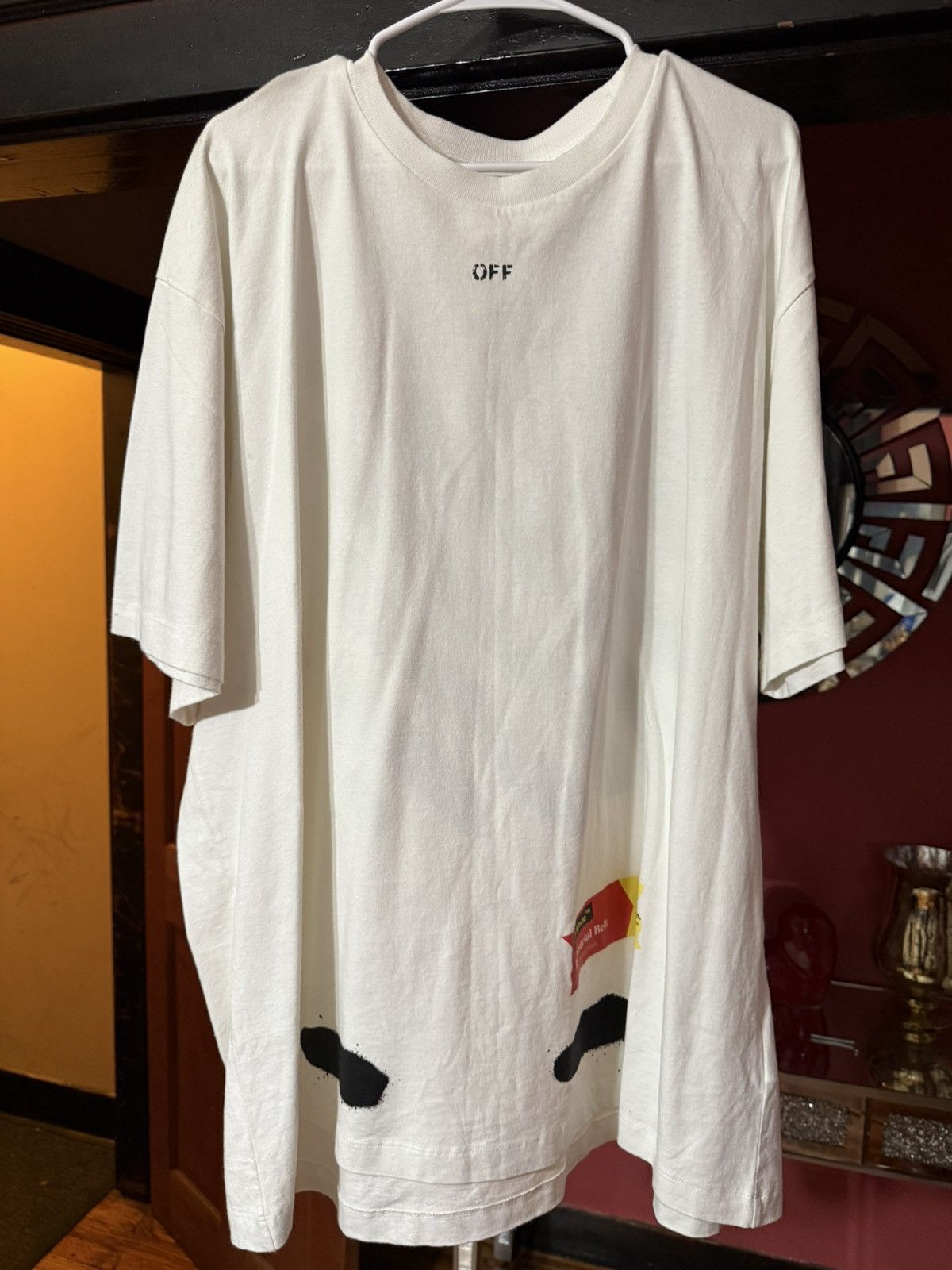 Off-White Off-White Industrial Belt Spray Paint Tee Size XL Size US XL / EU 56 / 4 - 1 Thumbnail
