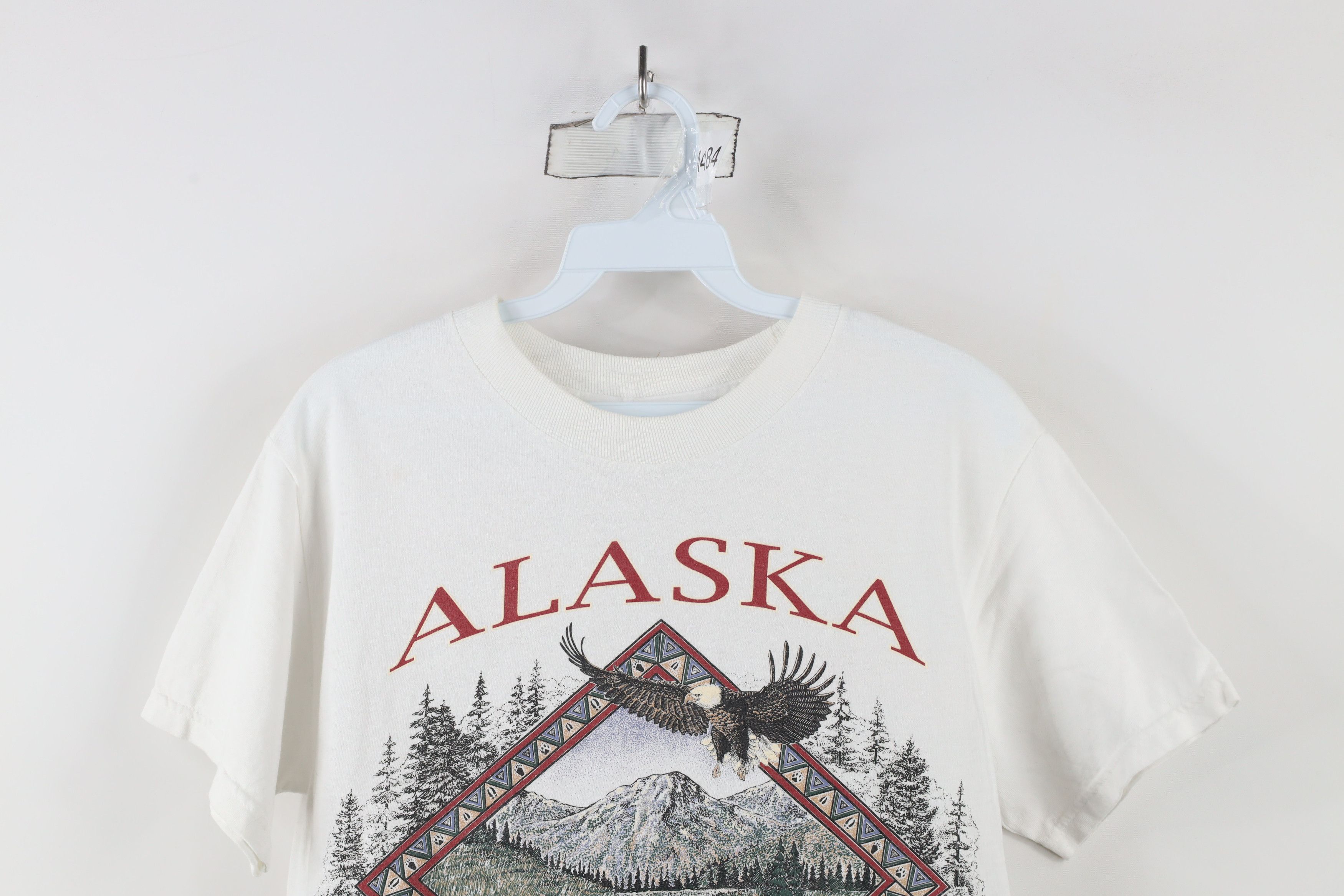 Vintage Vintage 90s Streetwear Out Alaska Nature Eagle T-Shirt White Size M / US 6-8 / IT 42-44 - 2 Thumbnail