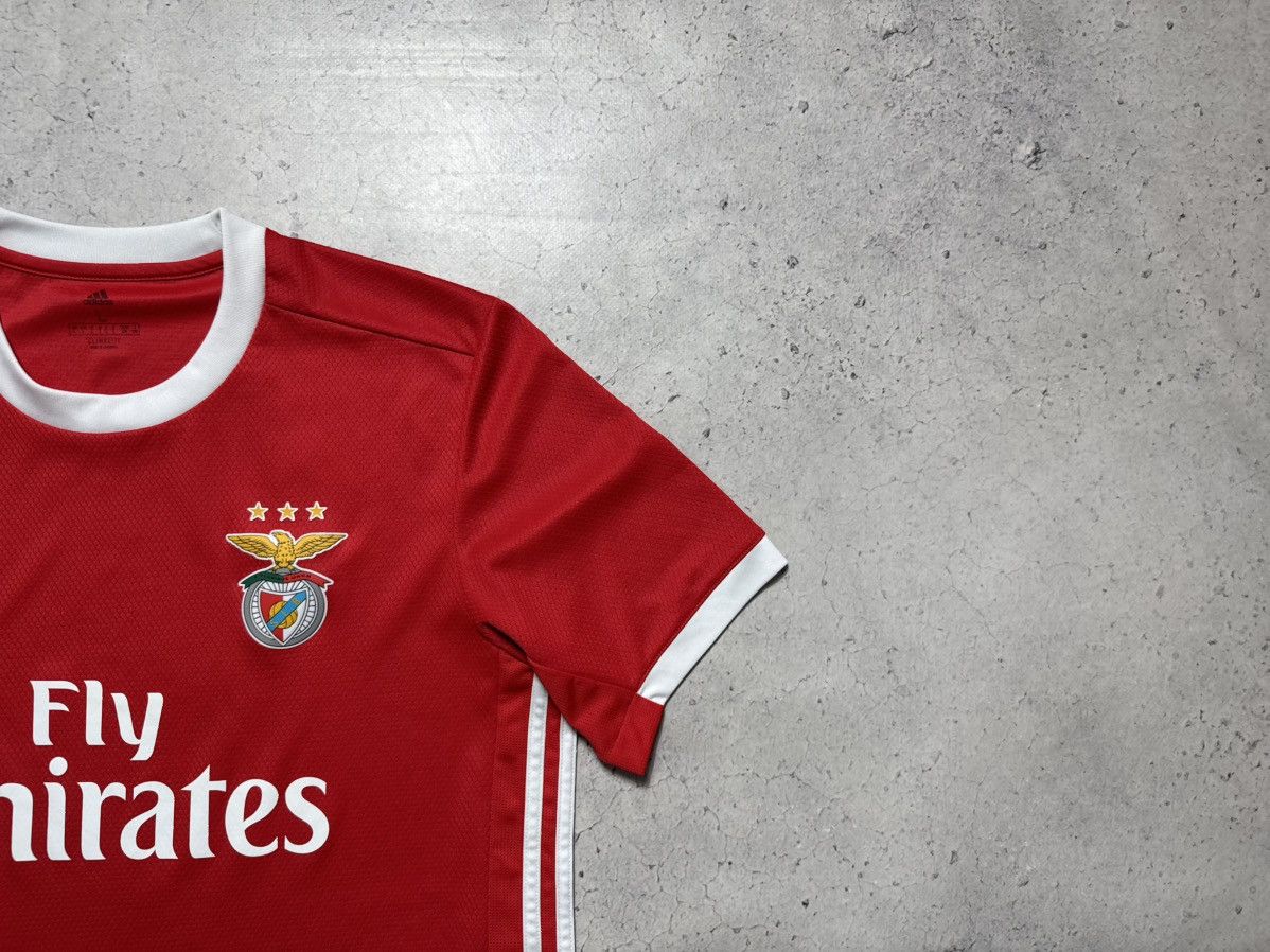 Adidas Adidas Benfica 2019/2020 Vintage Soccer Jersey Size US L / EU 52-54 / 3 - 3 Thumbnail