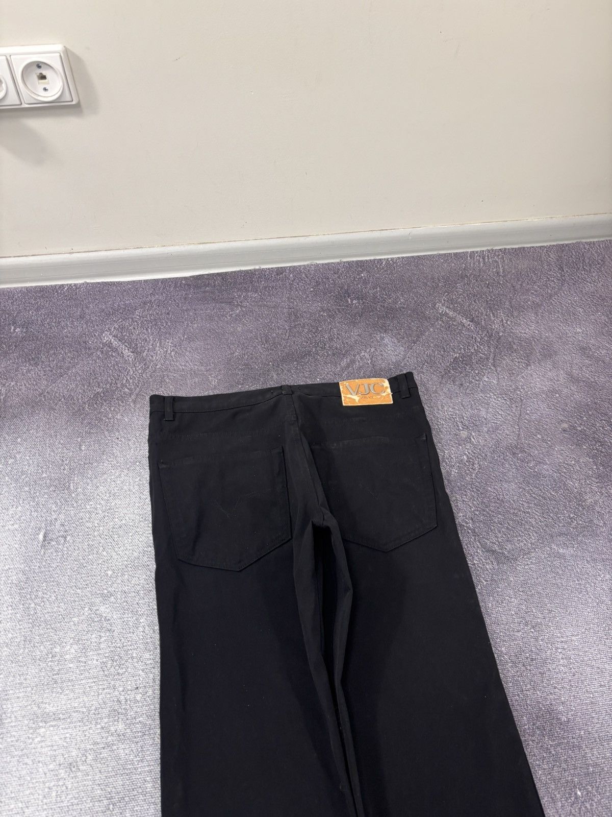 Versace Jeans Couture Versace Jeans Couture Vintage Women’s Black Stretch Pants Size 34" / US 12 / IT 48 - 14 Thumbnail