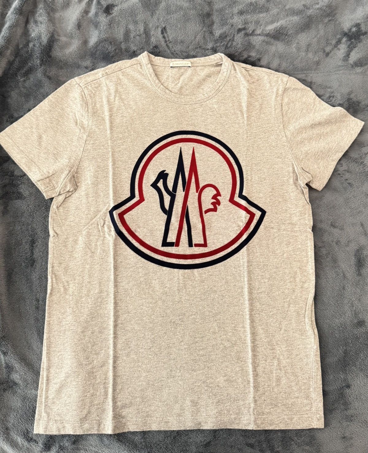 Moncler Moncler large logo tee Size US S / EU 44-46 / 1 - 1 Thumbnail