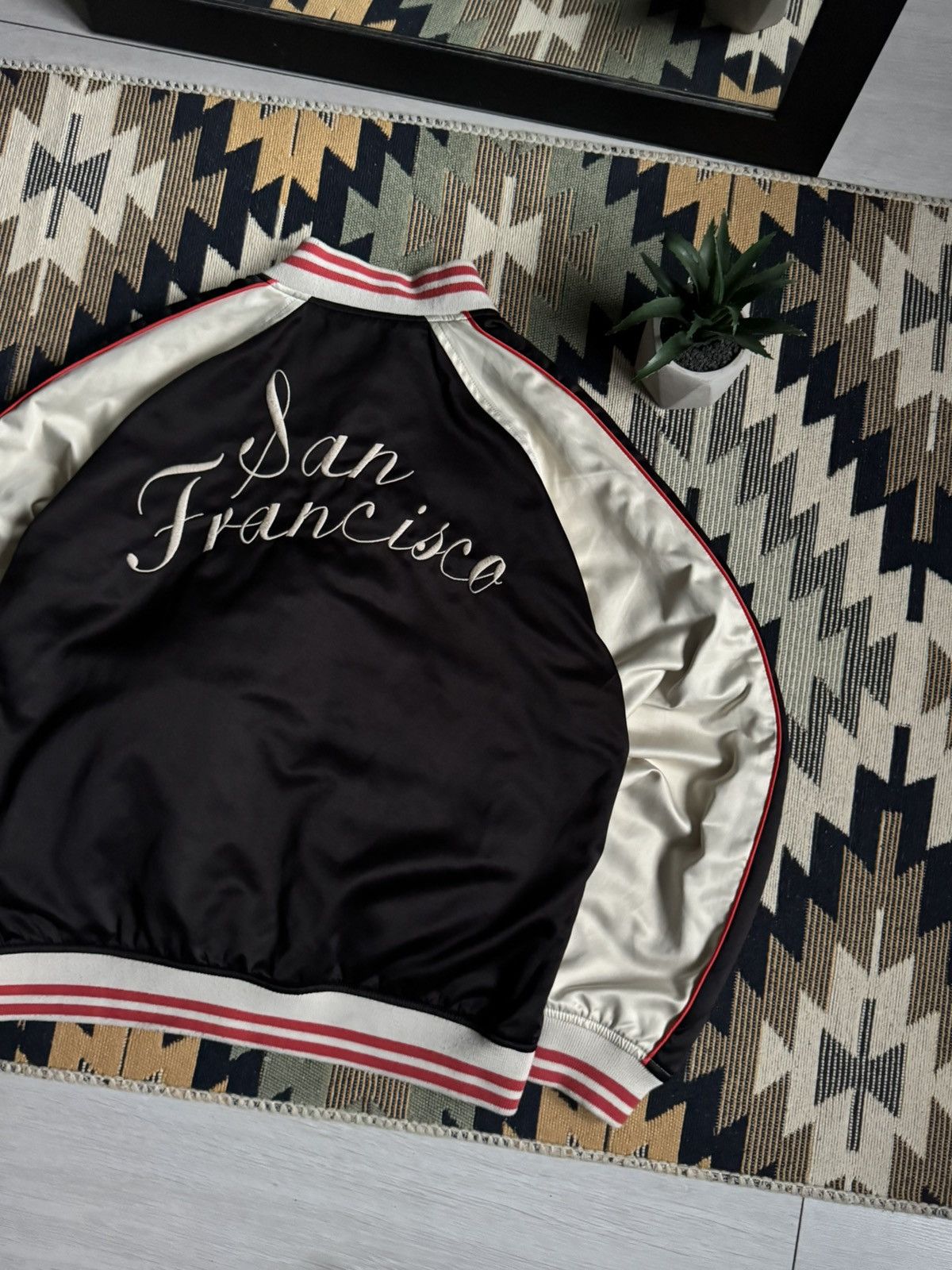 Levi's Vintage Levi’s San Francisco Reversible Bomber Jacket Size S / US 4 / IT 40 - 7 Thumbnail