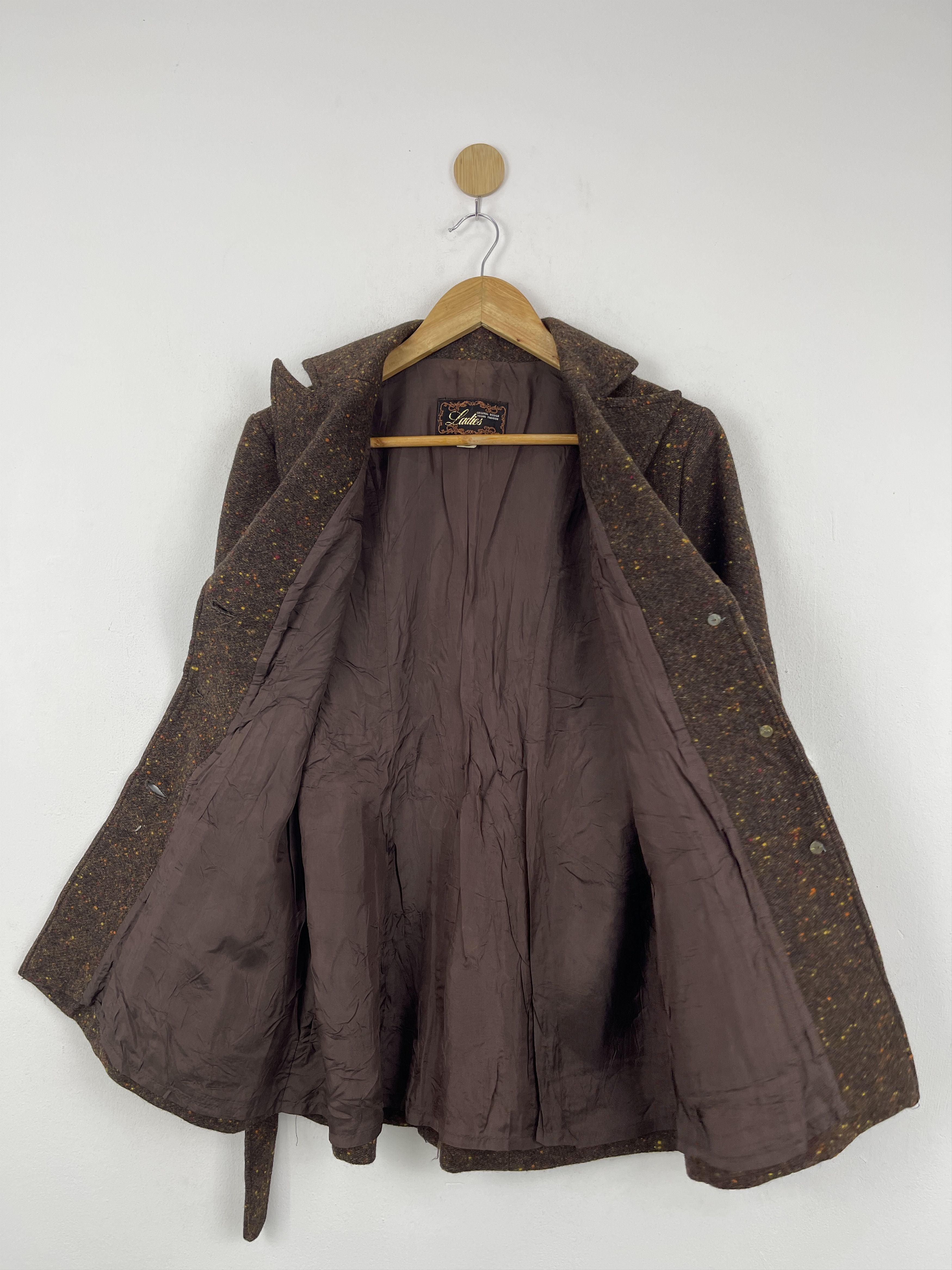 Japanese Brand Vintage Japanese Brand Brown Wool Tweed Belted Jacket JA0098 Size S / US 4 / IT 40 - 8 Thumbnail