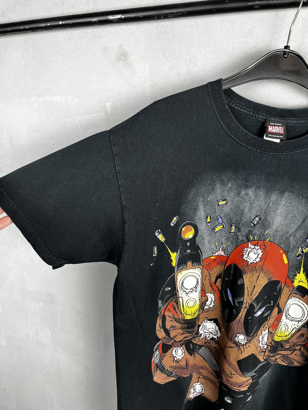 Mad Engine × Marvel Comics Mad Engine Marvel Deadpool Comic Movie Tee Shirt Size US L / EU 52-54 / 3 - 5 Thumbnail