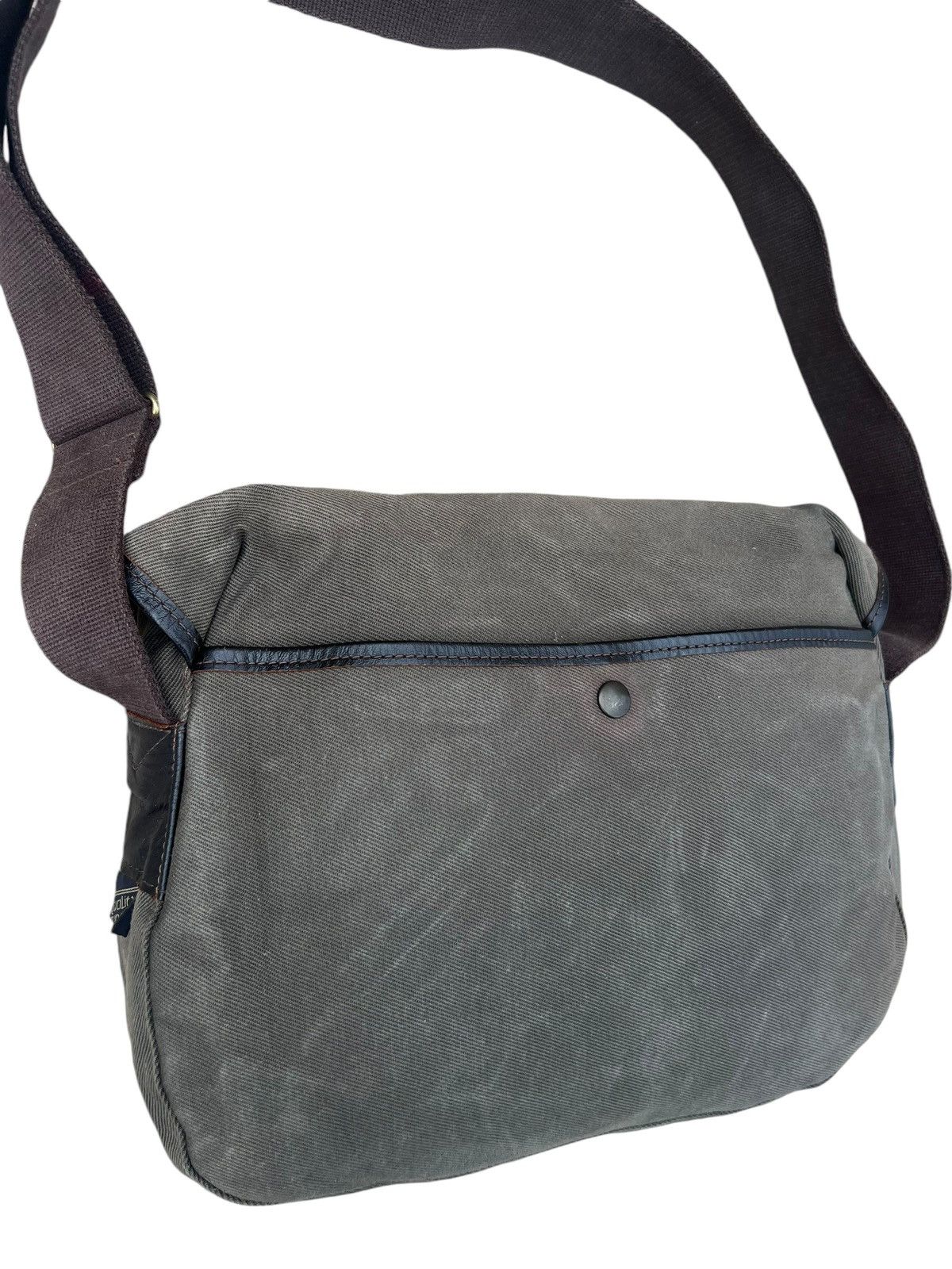Vintage Vintage Quality Gunslips Sun Fade Waxed Canvas Messenger Bag Size ONE SIZE - 12 Thumbnail