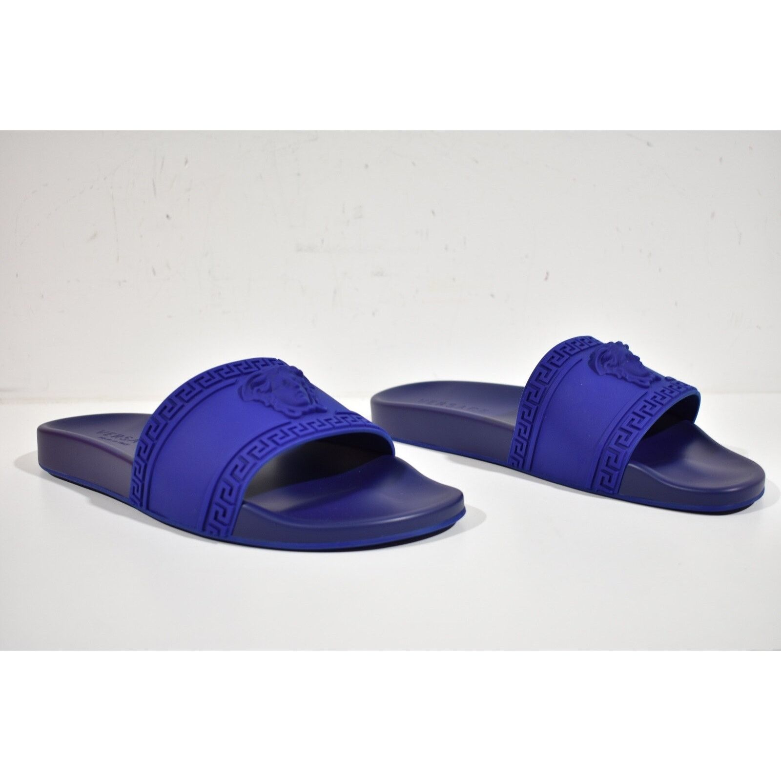 Versace Versace Medusa Palazzo Blue Pool Sandal Flip Flop Flat 42 9 Size US 9 / EU 42 - 4 Thumbnail