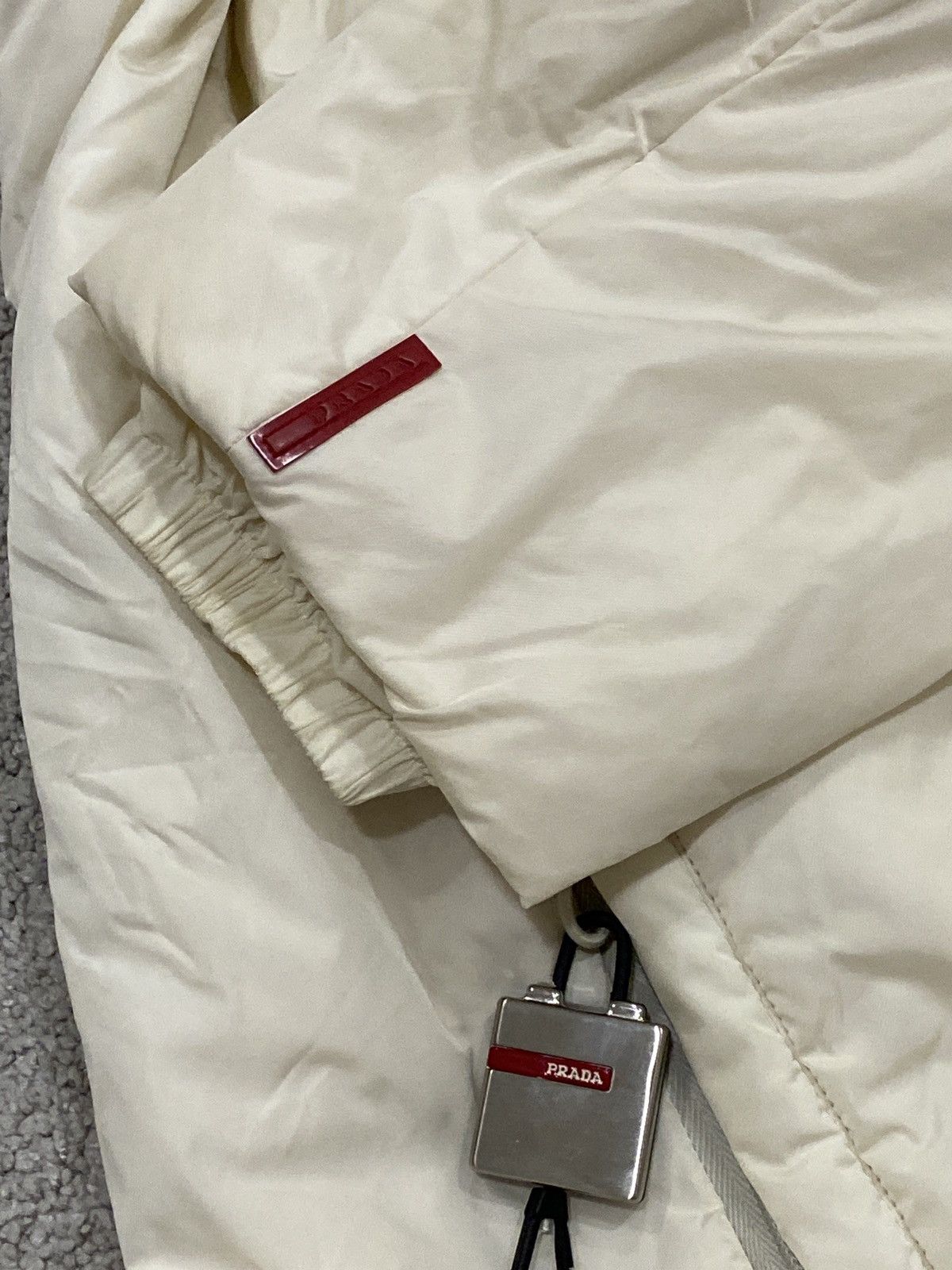 Prada Women's Prada logo jacket Size S / US 4 / IT 40 - 16 Thumbnail