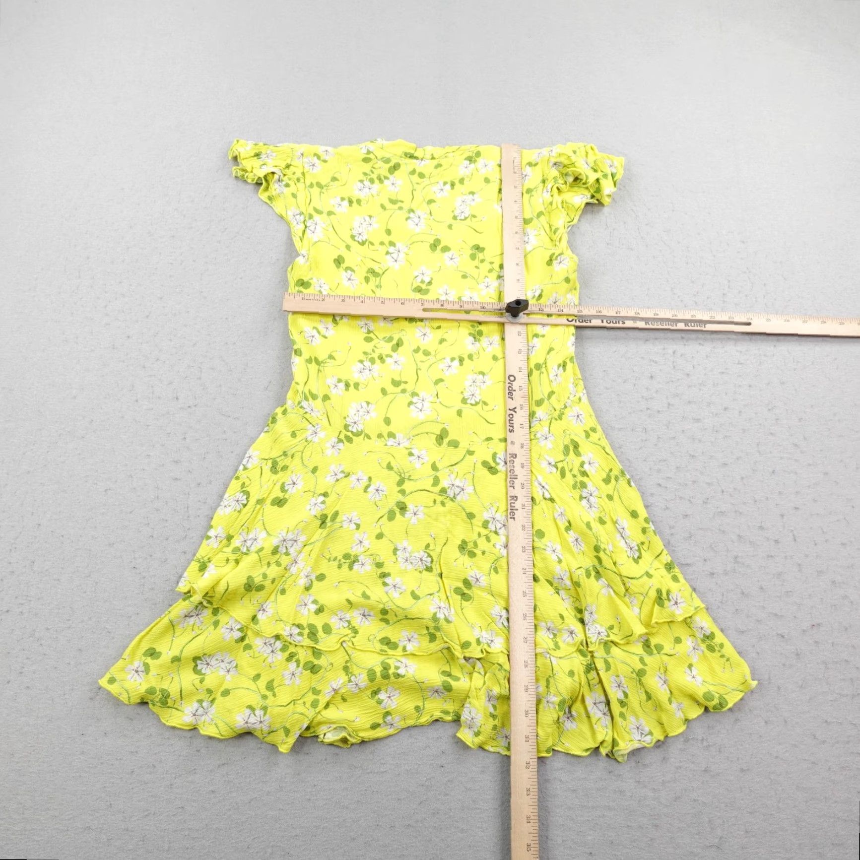 Alice + Olivia Alice + Olivia Dress Womens 6 Yellow Floral Ruffle Fit & Flare Short Sundress Size 28" / US 6 / IT 42 - 6 Thumbnail