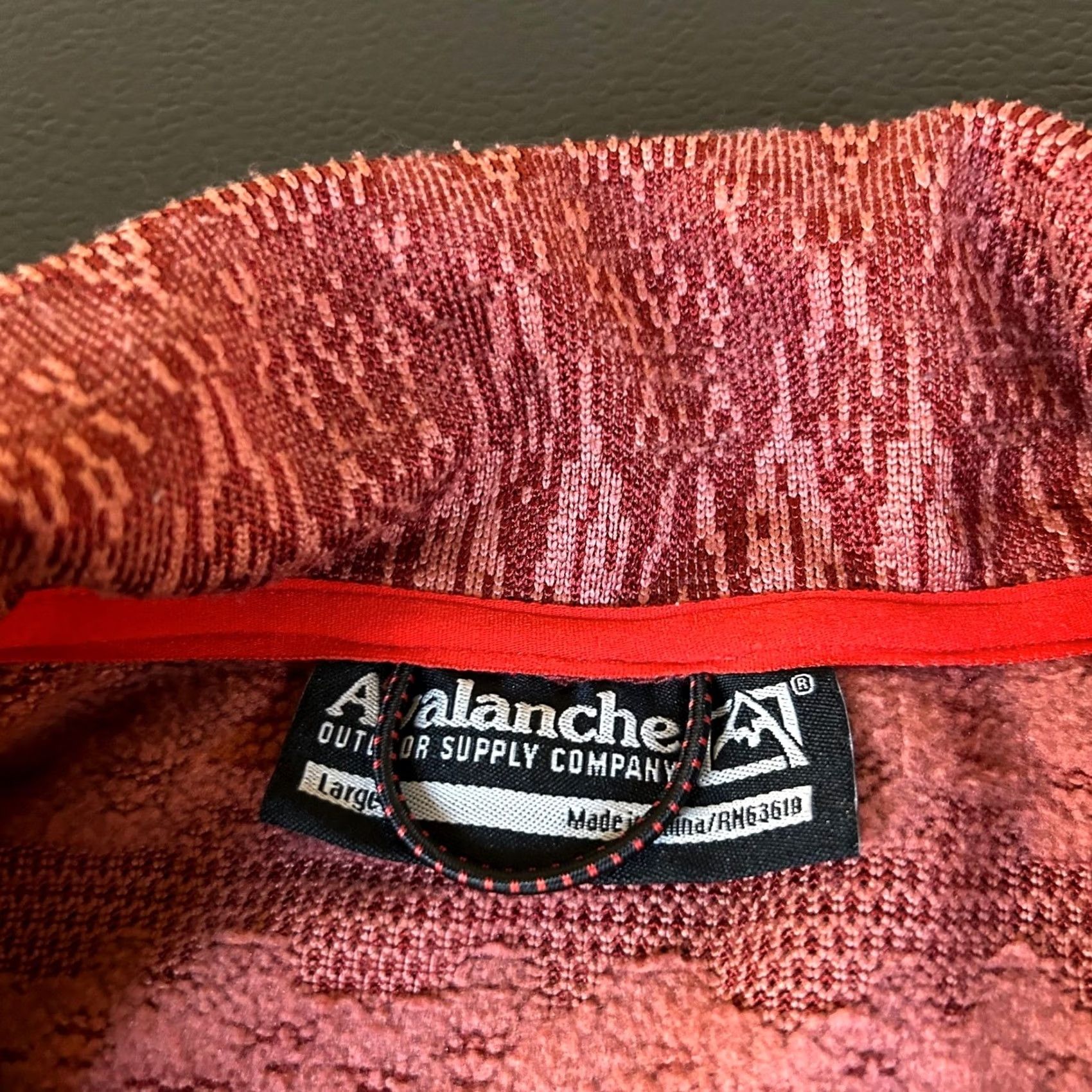 Avalanche Avalanche Pullover Mens Large Red Geometric Fleece Snap Neck Size US L / EU 52-54 / 3 - 2 Thumbnail