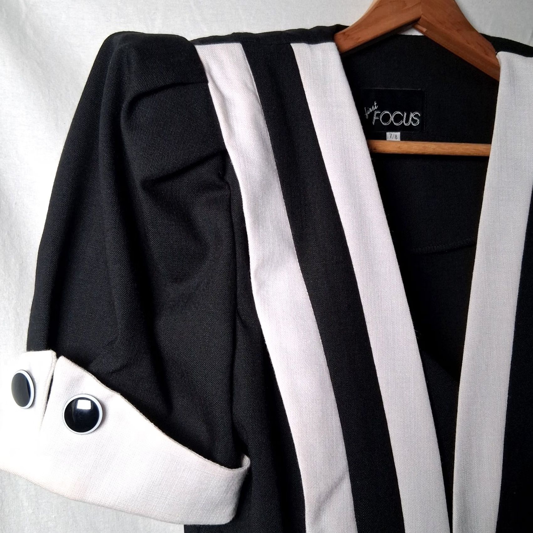 Vintage VINTAGE First Focus 1990s Skirt and Shirt Set 7/8 Black White Pencil Midi Office Wear Womens Size M / US 6-8 / IT 42-44 - 7 Thumbnail