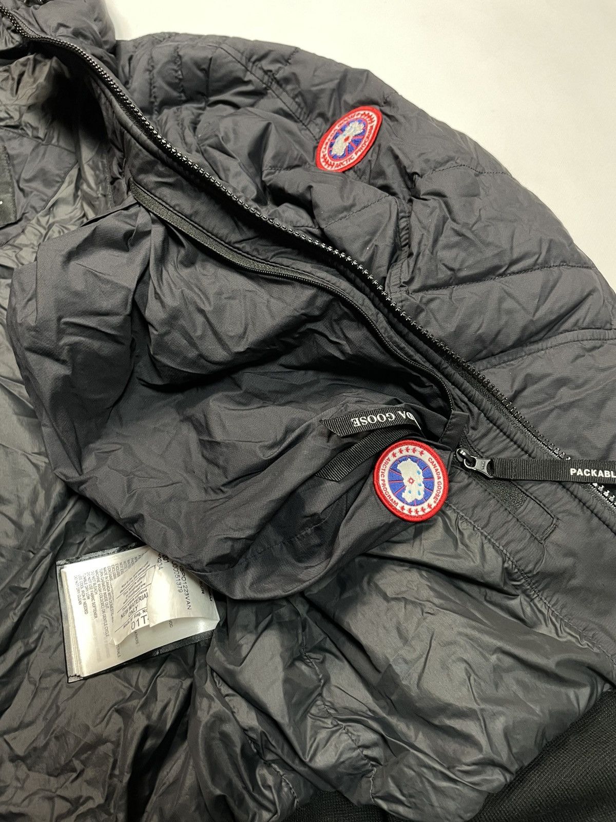Canada Goose Canada Goose Black Hooded Quilted Puffer Jacket Size S Size US S / EU 44-46 / 1 - 12 Thumbnail