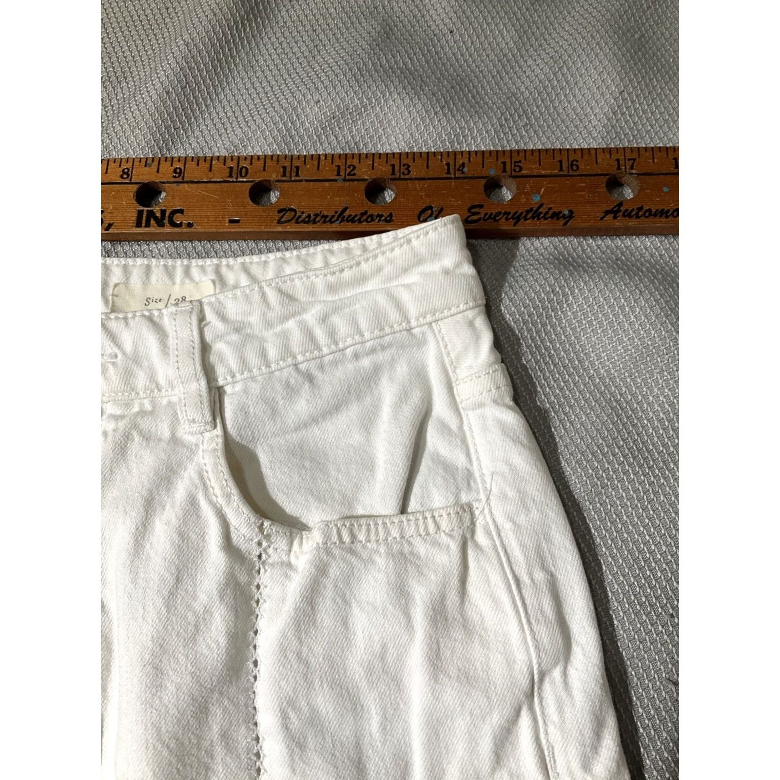 Anthropologie VINTAGE Anthropologie Pilcro And Letterpress Jeans Womens 28 White Wide Leg Crop Boho Size 28" / US 6 / IT 42 - 6 Thumbnail