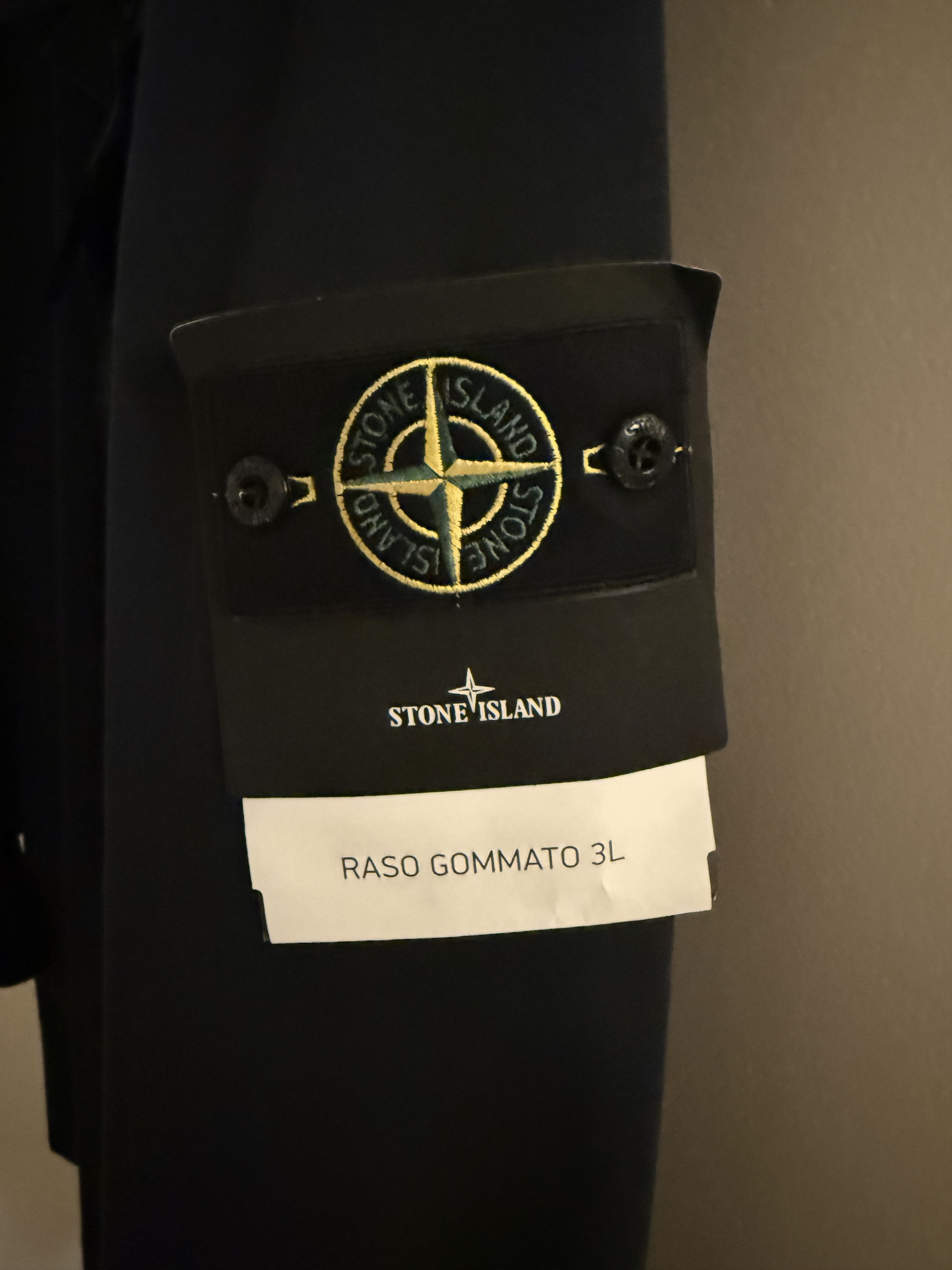 Stone Island STONE ISLAND COAT COMPAS BADGE Size US L / EU 52-54 / 3 - 3 Thumbnail