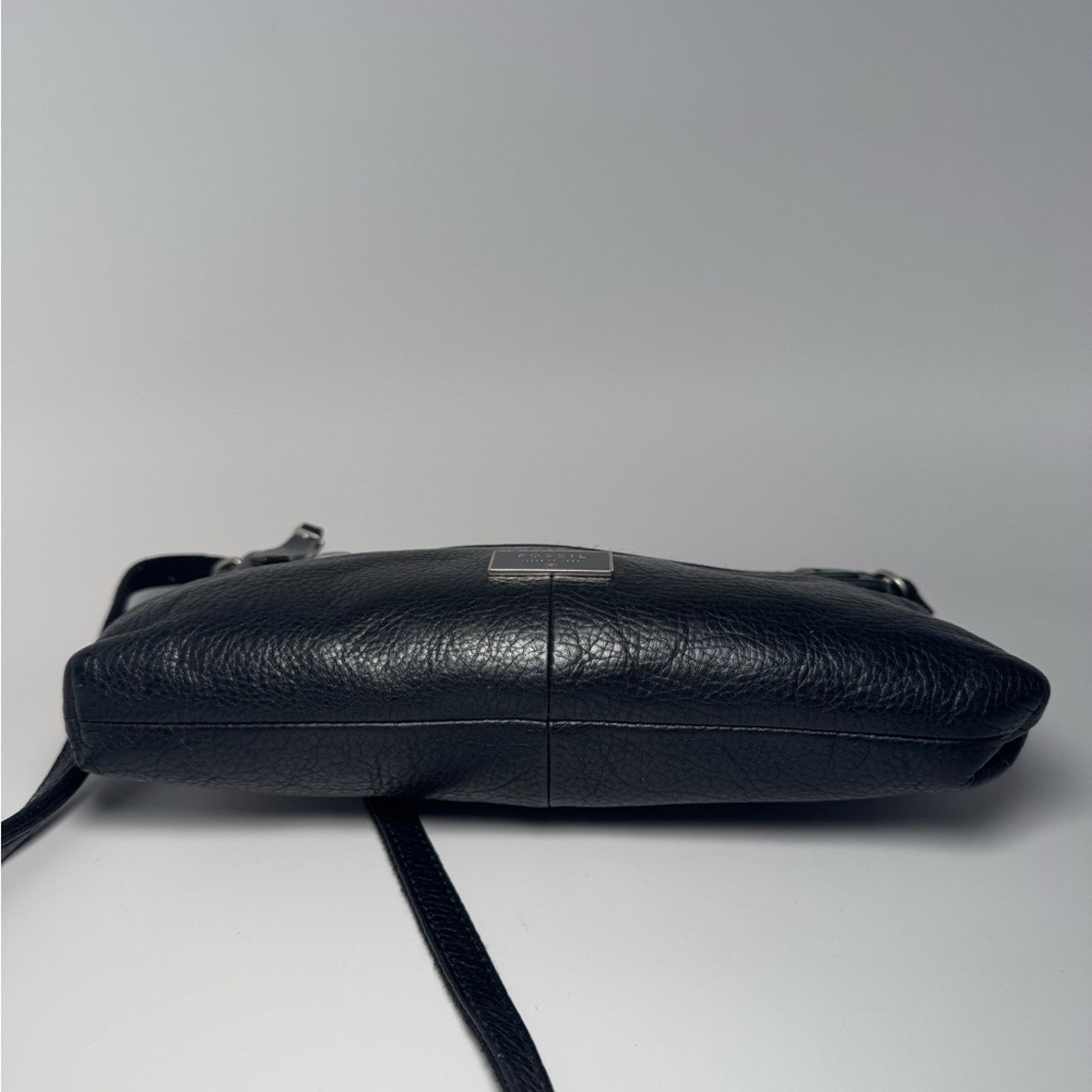 Fossil Fossil Dawson Crossbody Black Pebble Leather w/Key Crossbody Size ONE SIZE - 6 Thumbnail