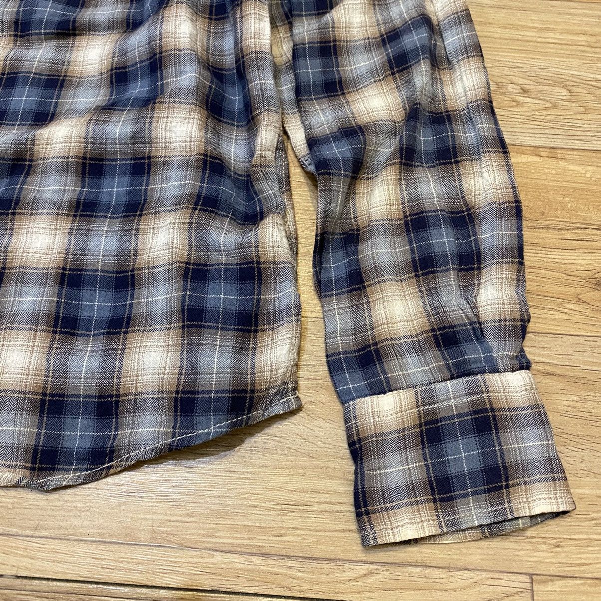 Tornado Mart Zero By Tornado Mart Plaid Button Up Shirts Size US M / EU 48-50 / 2 - 3 Thumbnail