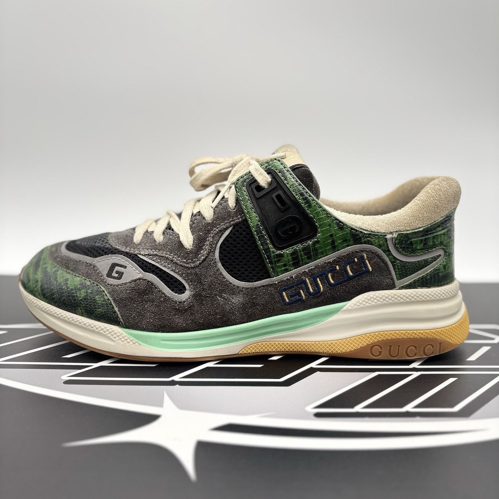 Gucci Gucci Ultrapace ' Green Tejus Printed ' | GOOD CONDITION! Size US 10.5 / EU 43-44 - 11 Thumbnail