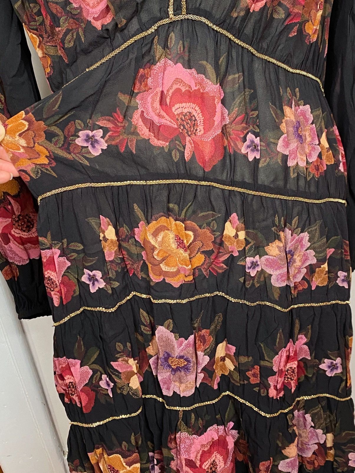 Farm Rio Farm Rio Chenille Flowers Floral V-Neck Maxi Dress size S Size S / US 4 / IT 40 - 14 Thumbnail