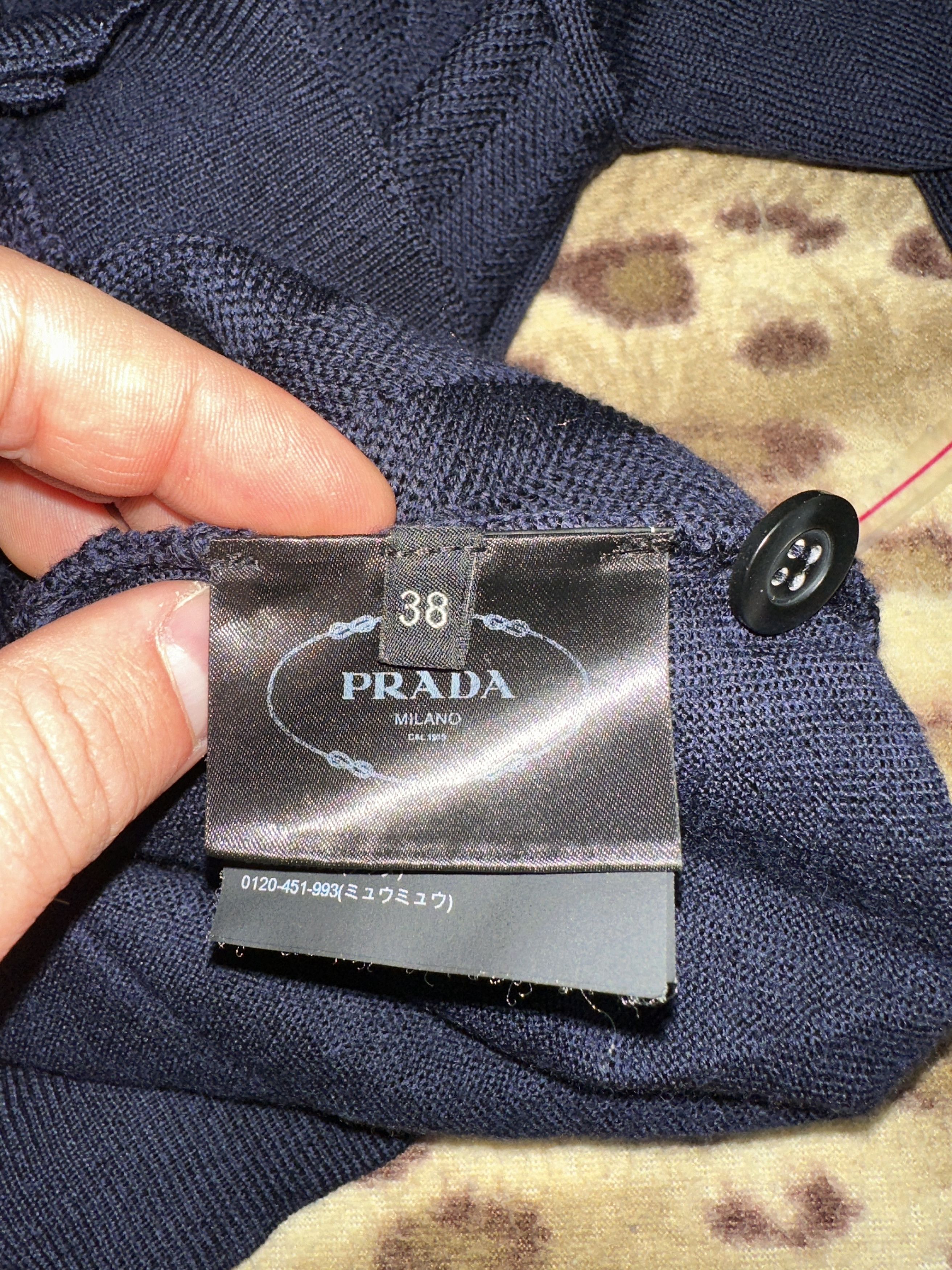 Prada Prada Milano Wool V-Neck Cardigan Navy Oversize Knit 38 Size XS / US 0-2 / IT 36-38 - 9 Thumbnail