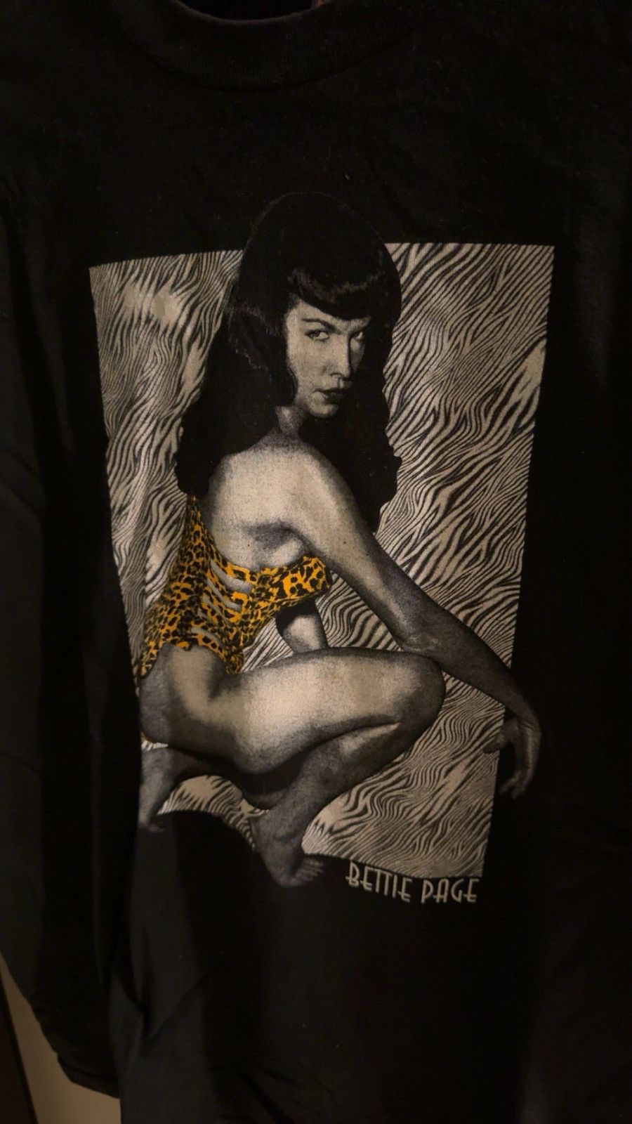 Fashion Victim Vintage Bettie Page Tee - Fashion Victim Size US XL / EU 56 / 4 - 2 Thumbnail