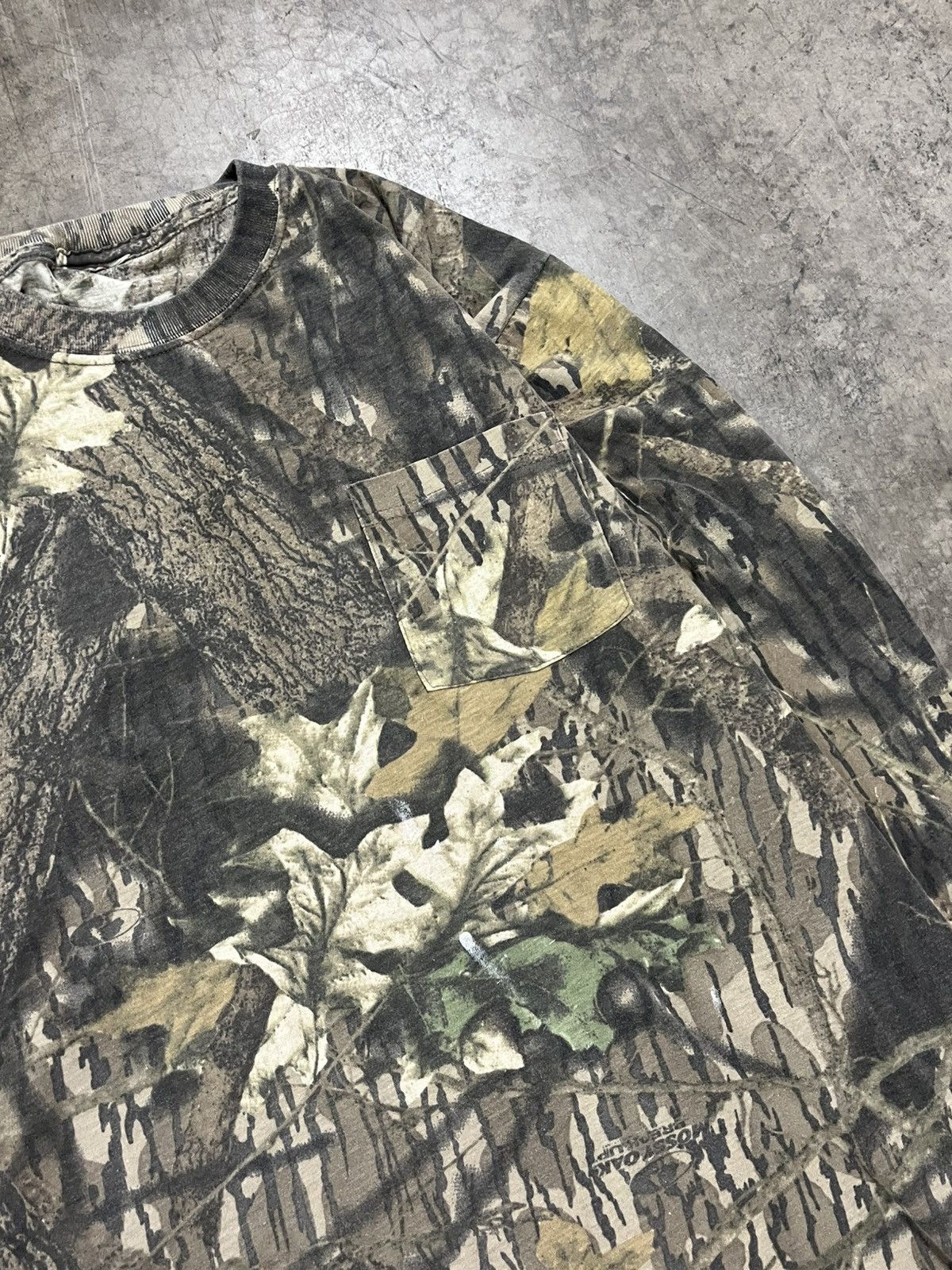 Realtree × Vintage Realtree camo longsleeve tee shirt streetwear hype rare Size US XL / EU 56 / 4 - 5 Thumbnail