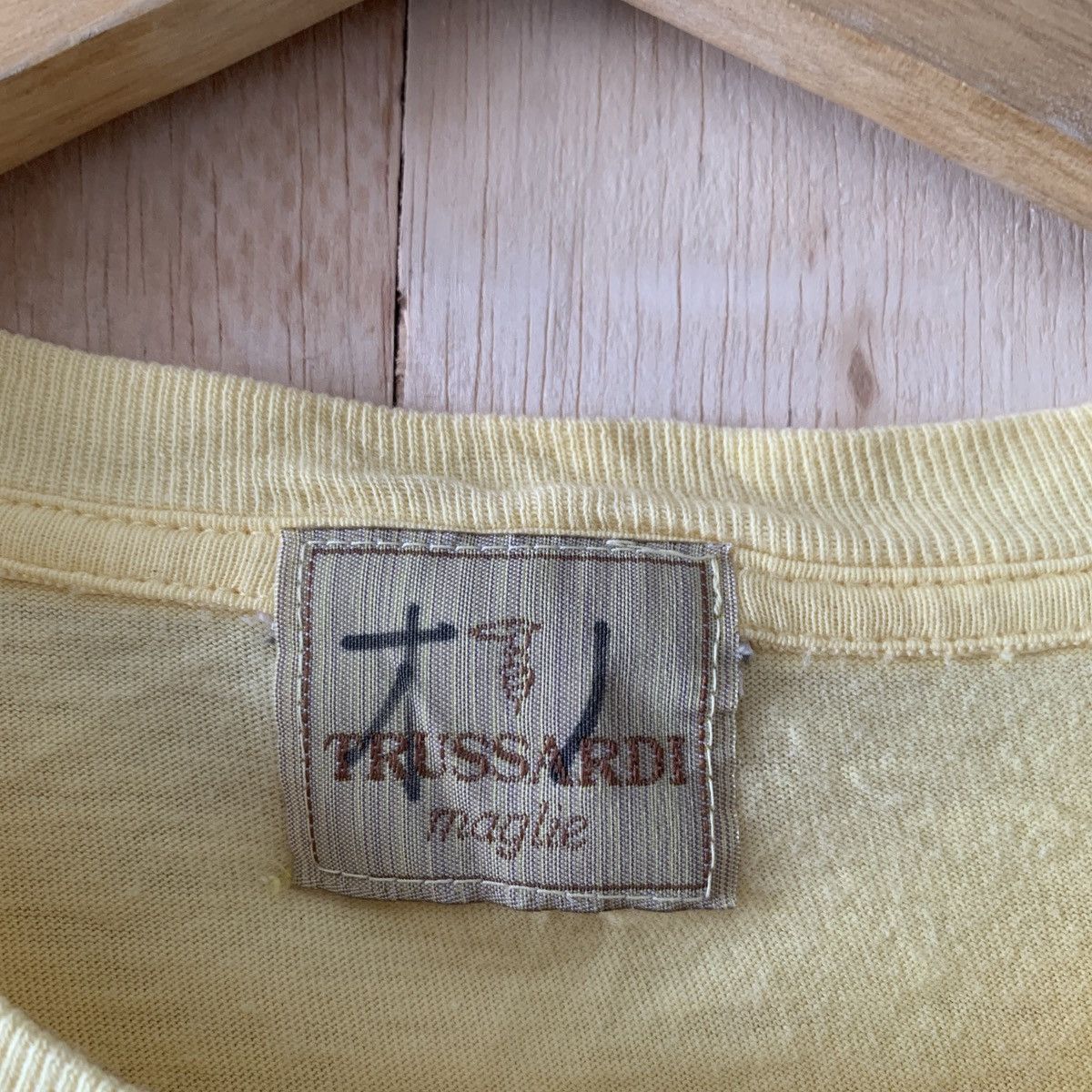Trussardi × Vintage Vintage 90s Trussardi Maglie Tee Size US M / EU 48-50 / 2 - 4 Thumbnail