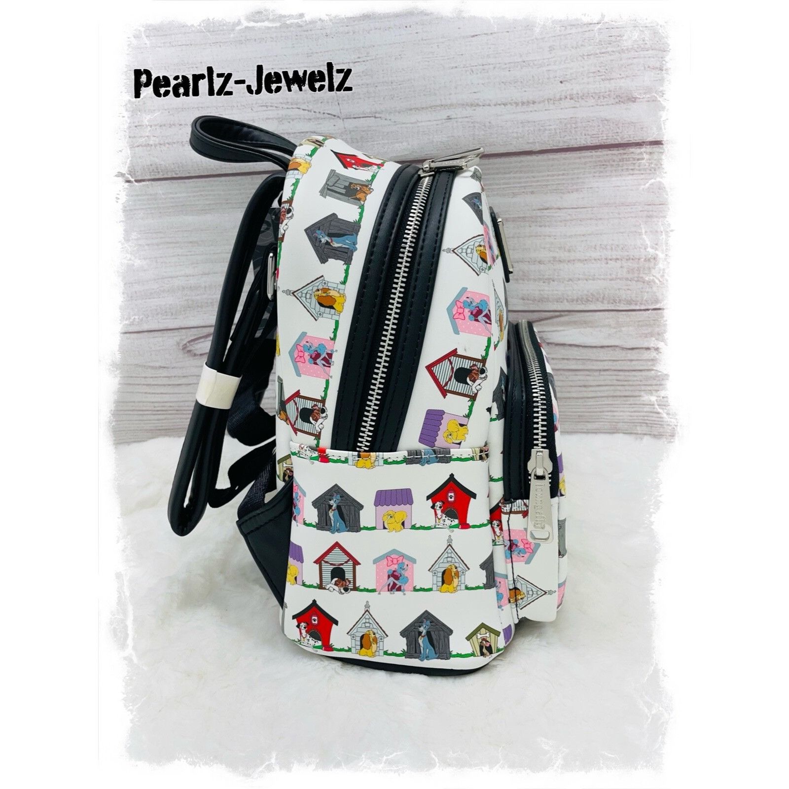 Disney Loungefly Disney Dogs Doghouse Dalmatian Lady & Tramp AOP Mi Size ONE SIZE - 2 Thumbnail