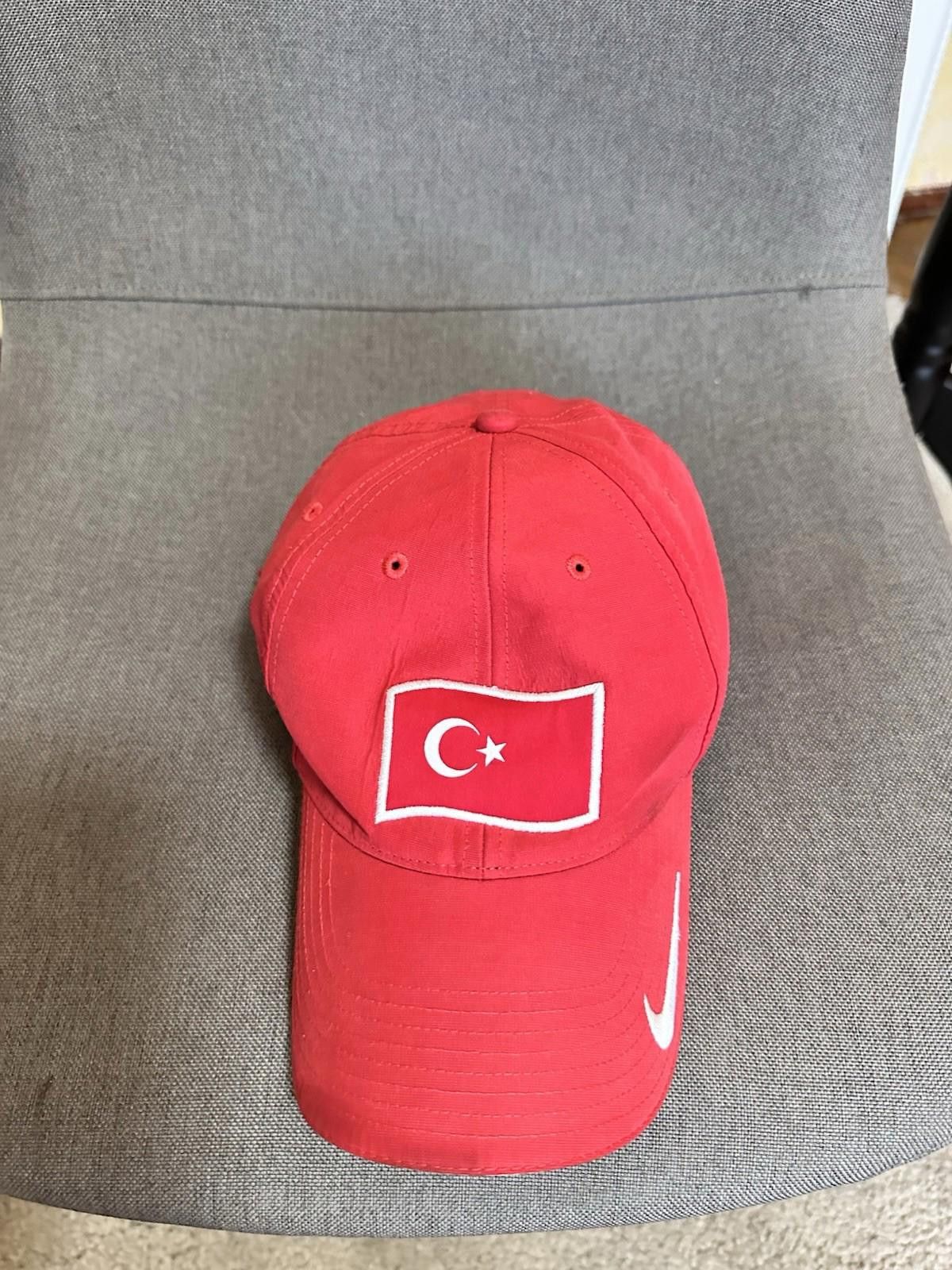 Nike TURKEY 2006 2007 CAP RED CAP FOOTBALL HAT SOCCER CAP NIKE Size ONE SIZE - 5 Thumbnail